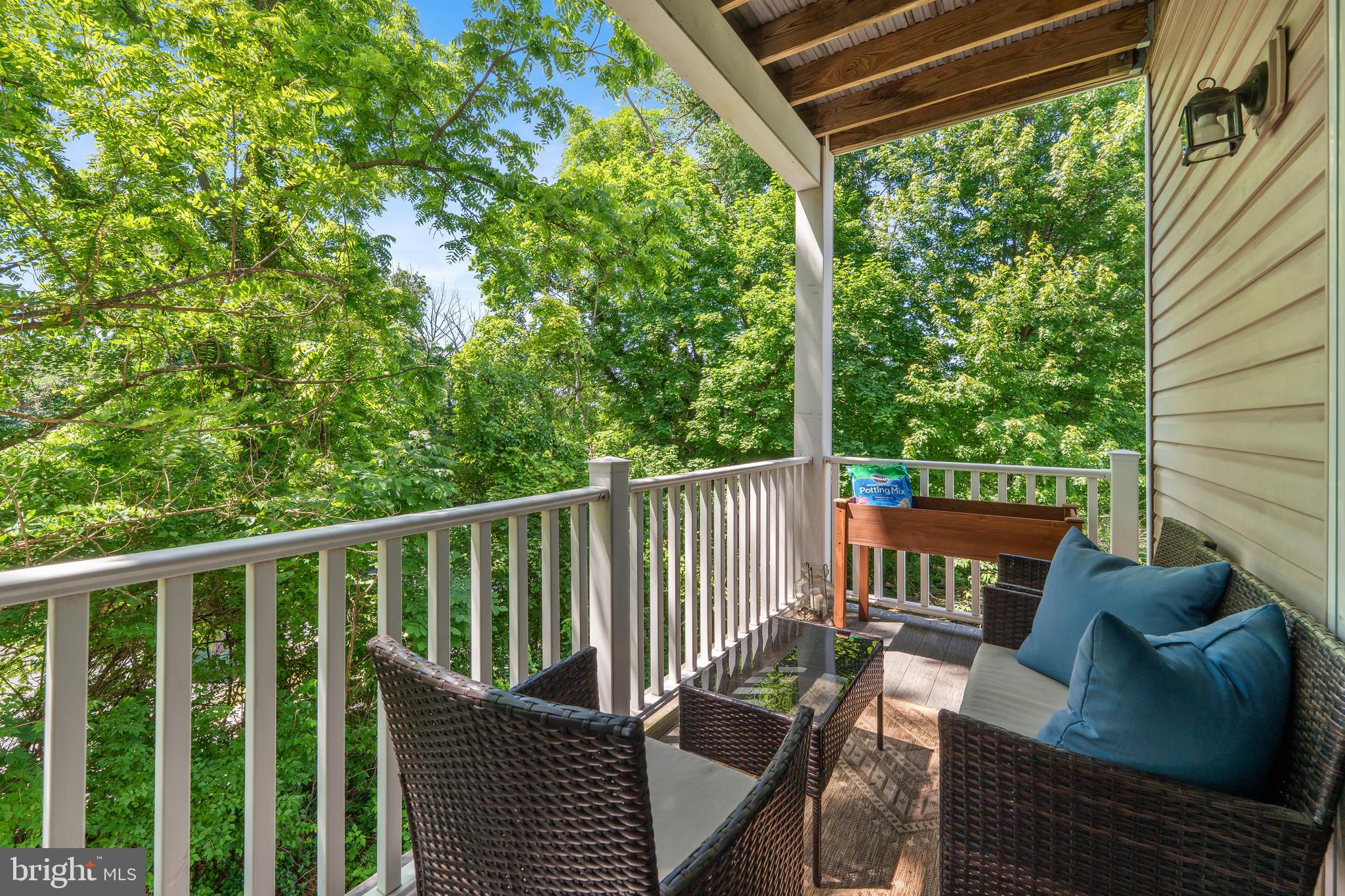 LANSDOWNE - Residential