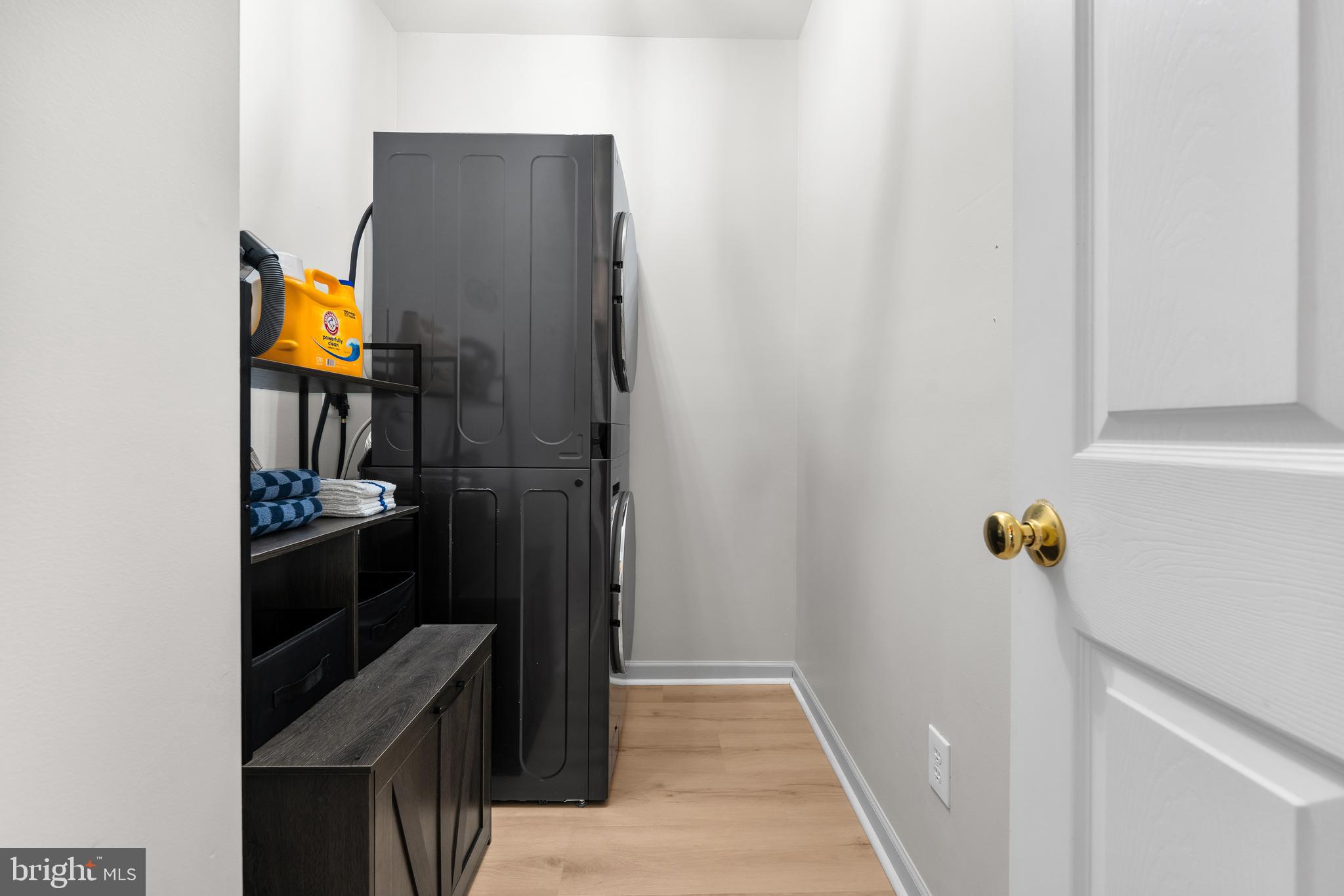 LANSDOWNE - Residential