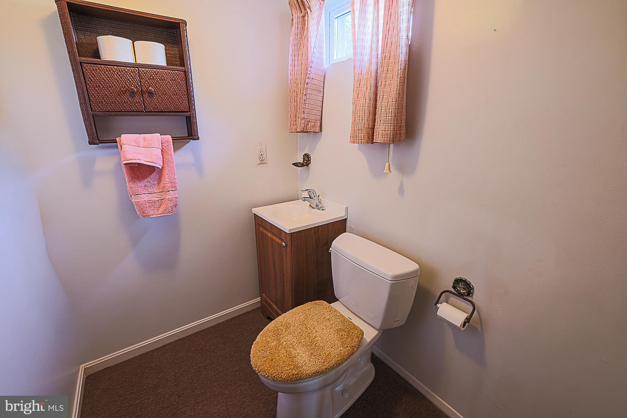 PERRY HALL VILLAGE - Residential