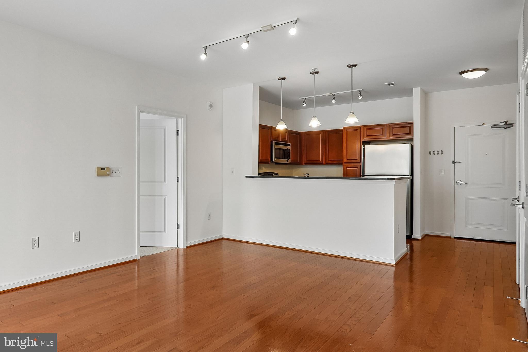 ONE INDEPENDENCE PLAZA A - Residential