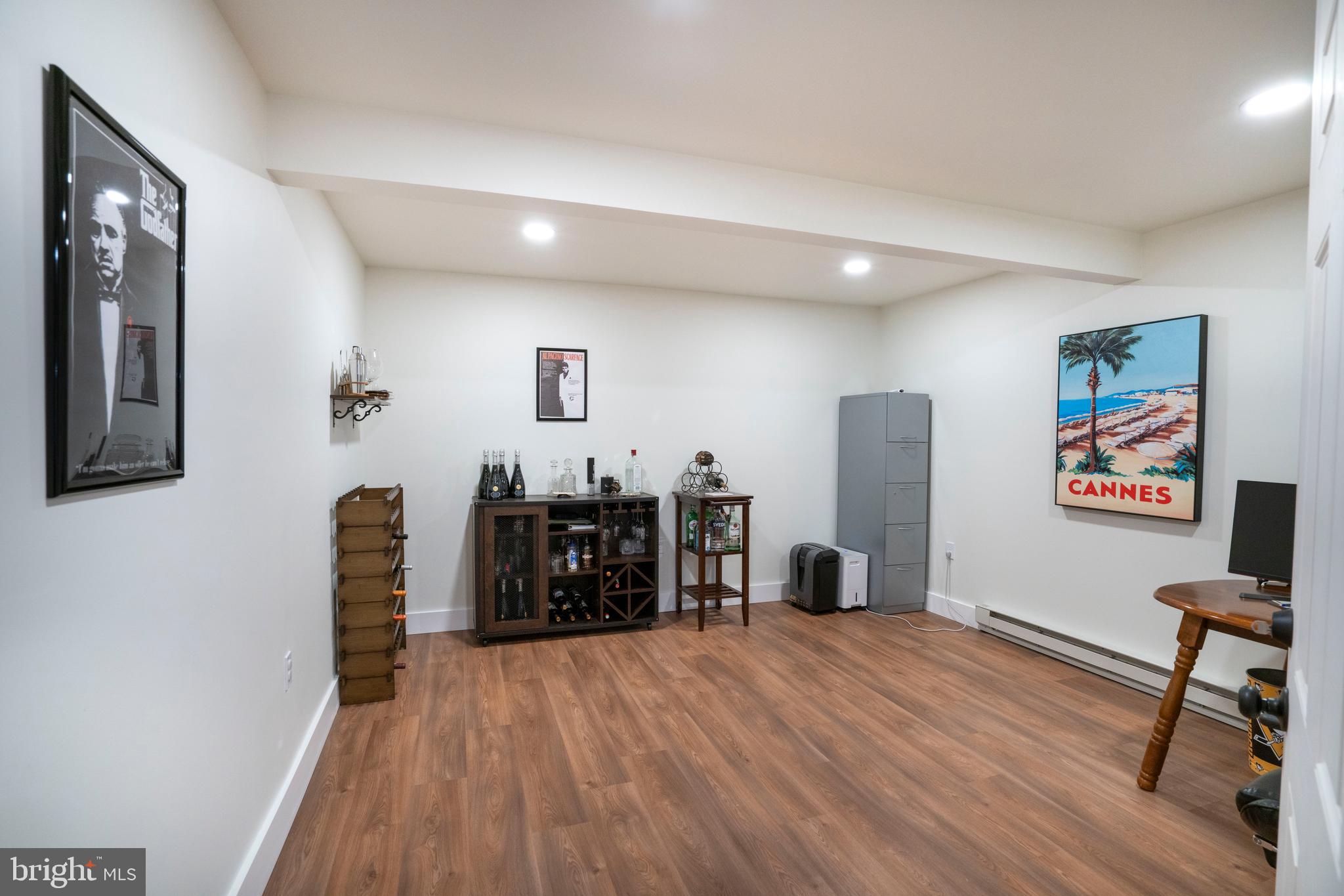 BRYNWOOD - Residential