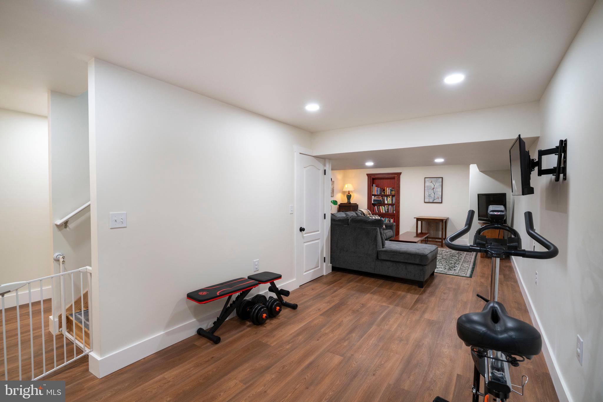 BRYNWOOD - Residential