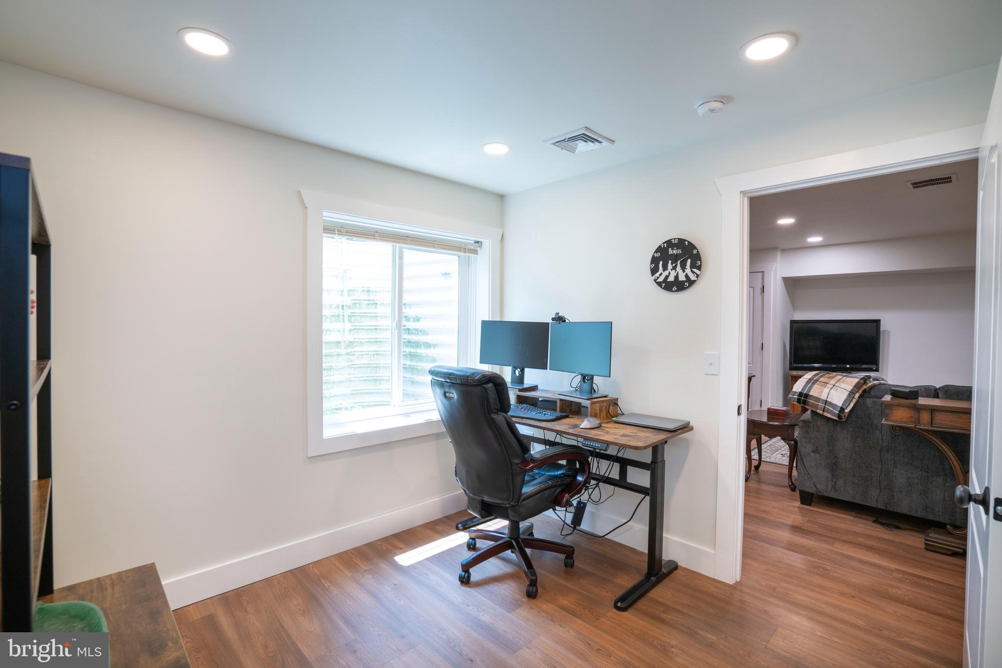 BRYNWOOD - Residential