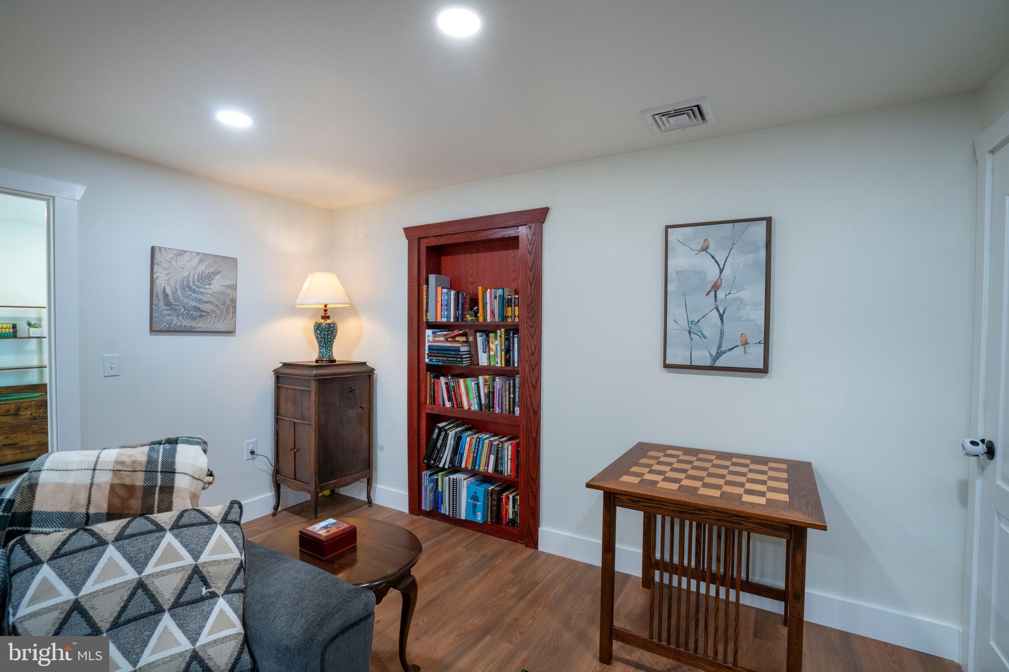 BRYNWOOD - Residential