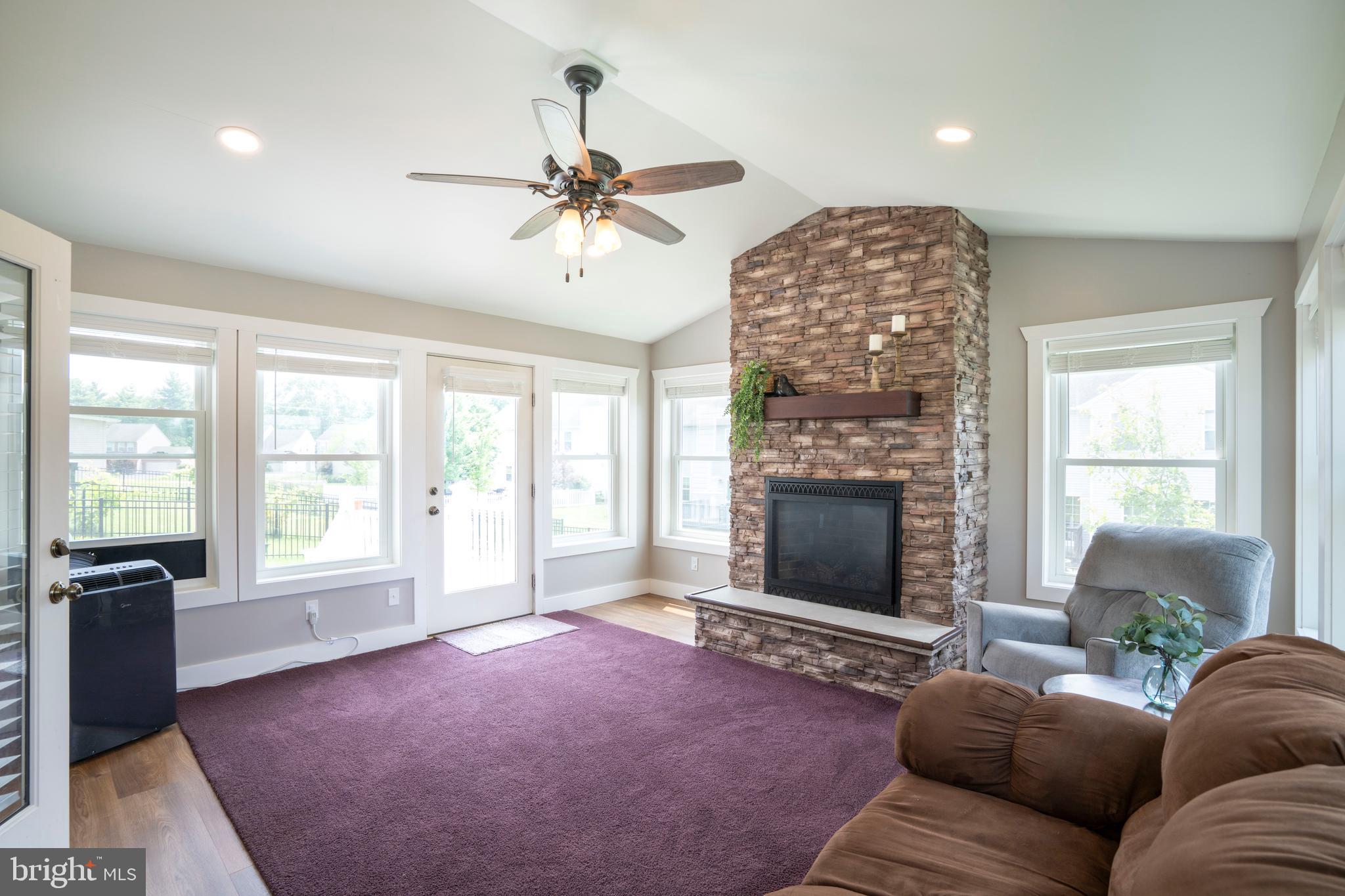 BRYNWOOD - Residential