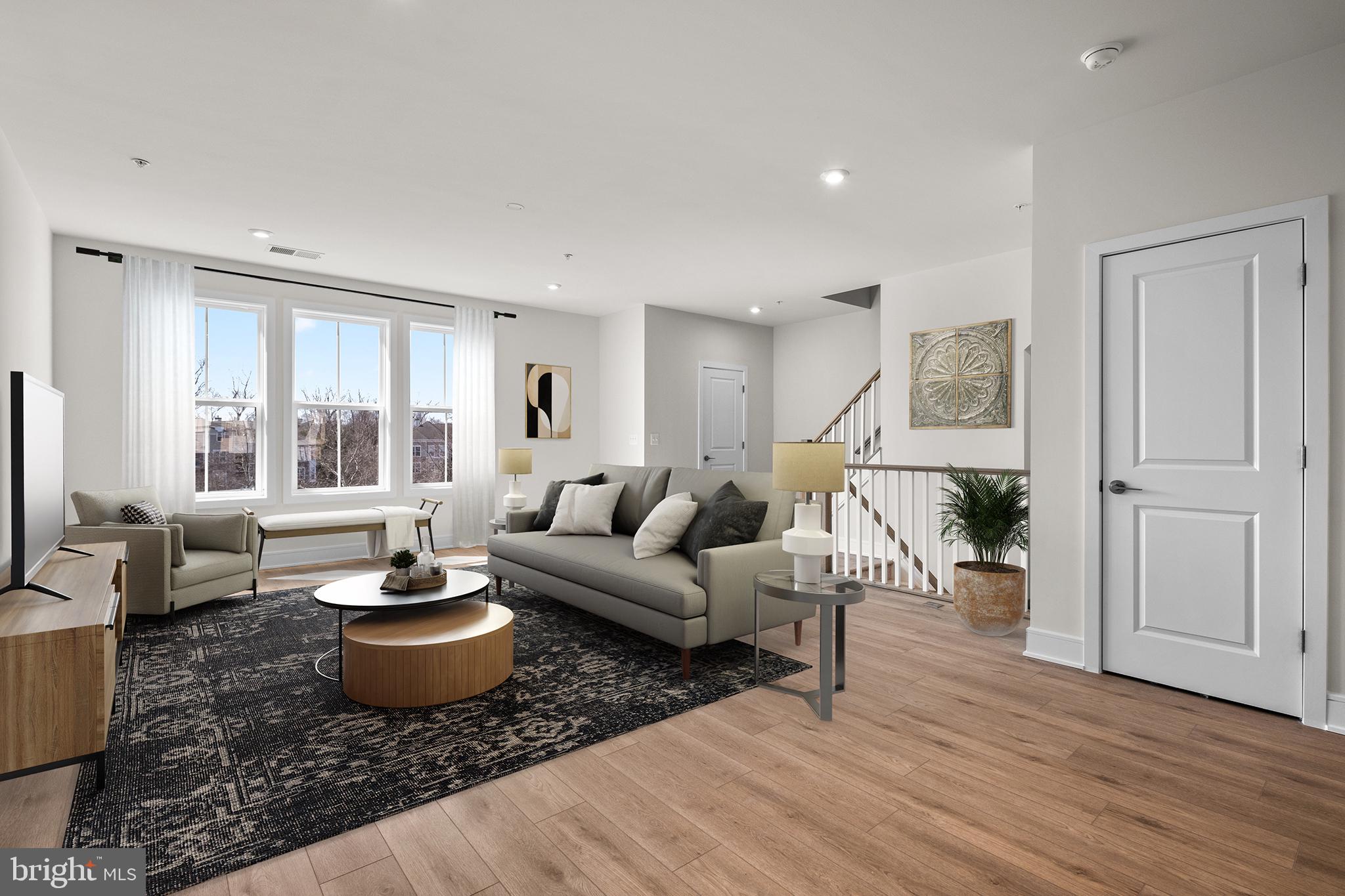 DEMOTT & SILVER - Residential