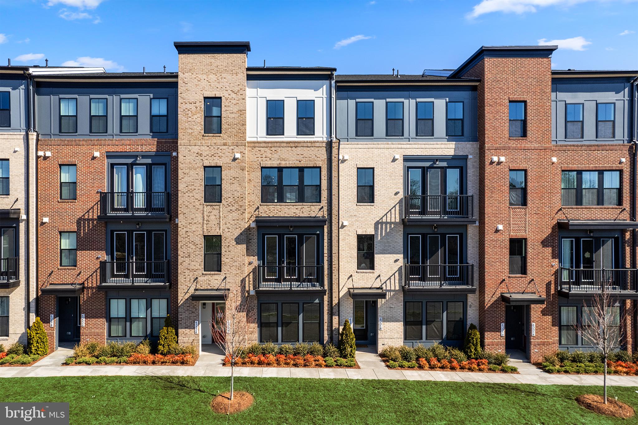 DEMOTT & SILVER - Residential