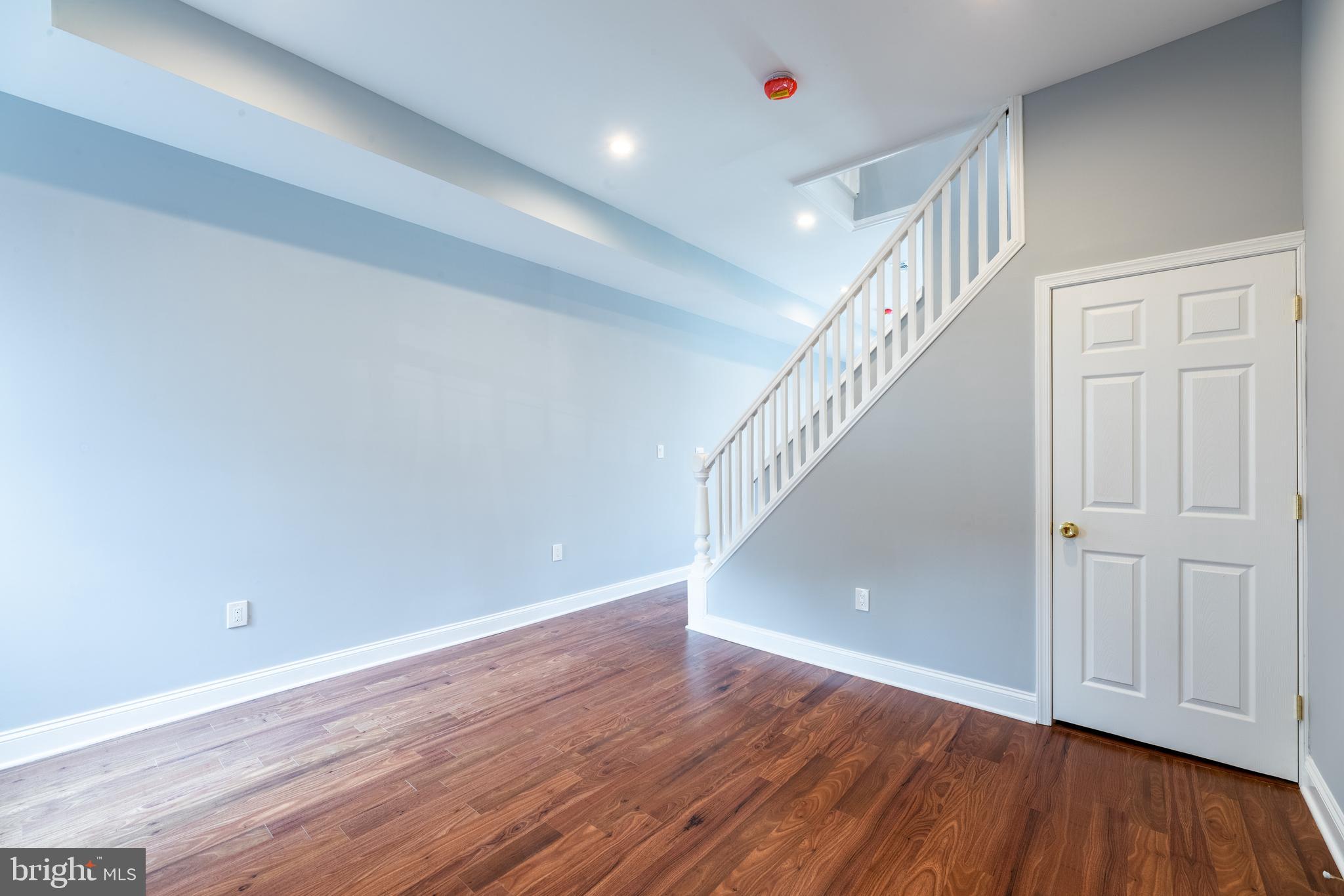 BROOKLYN - Residential