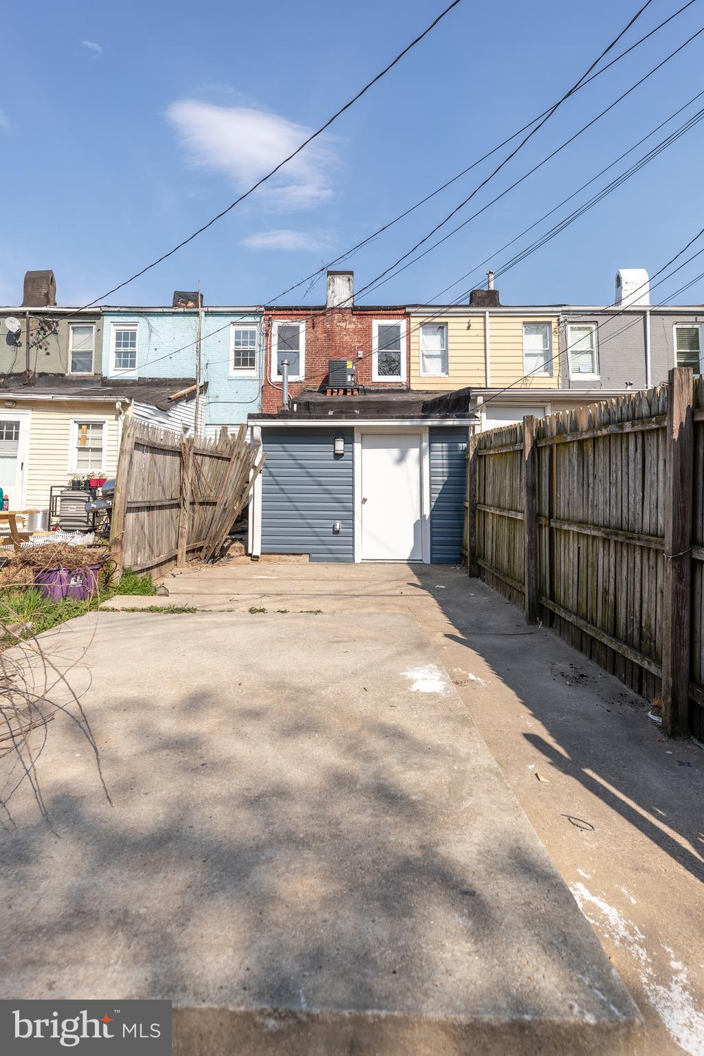 BROOKLYN - Residential