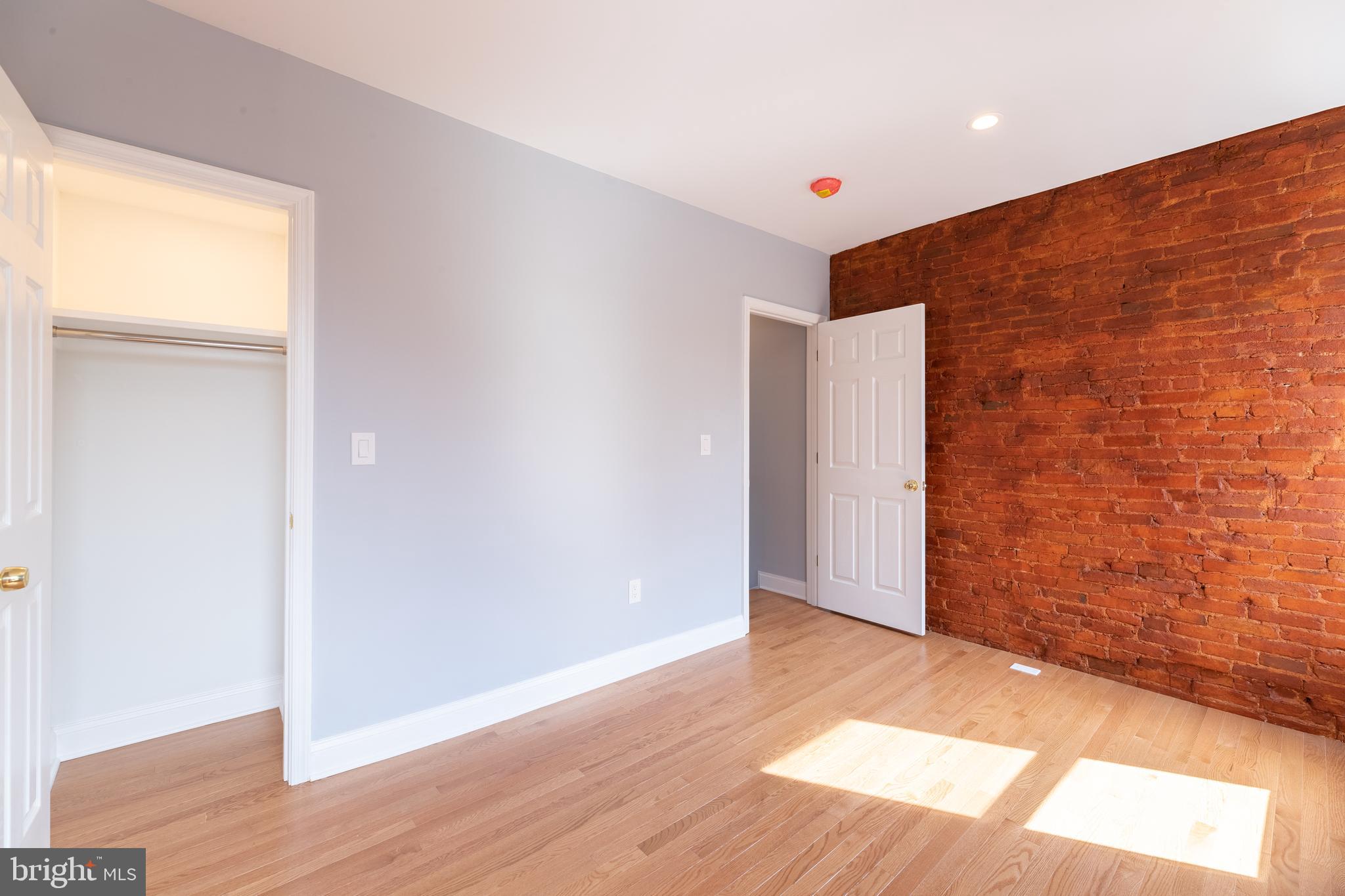 BROOKLYN - Residential
