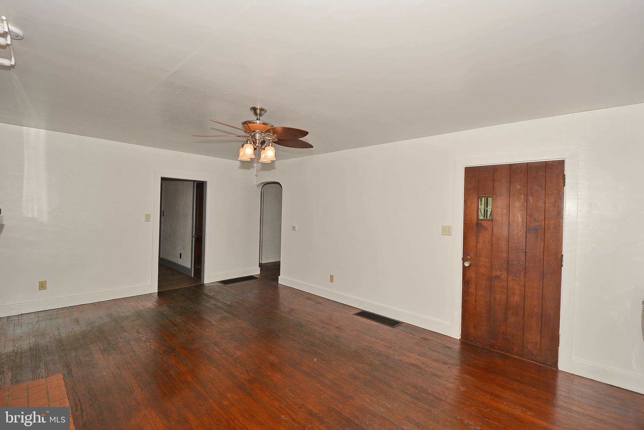 EAST WALNUT STREET - Residential