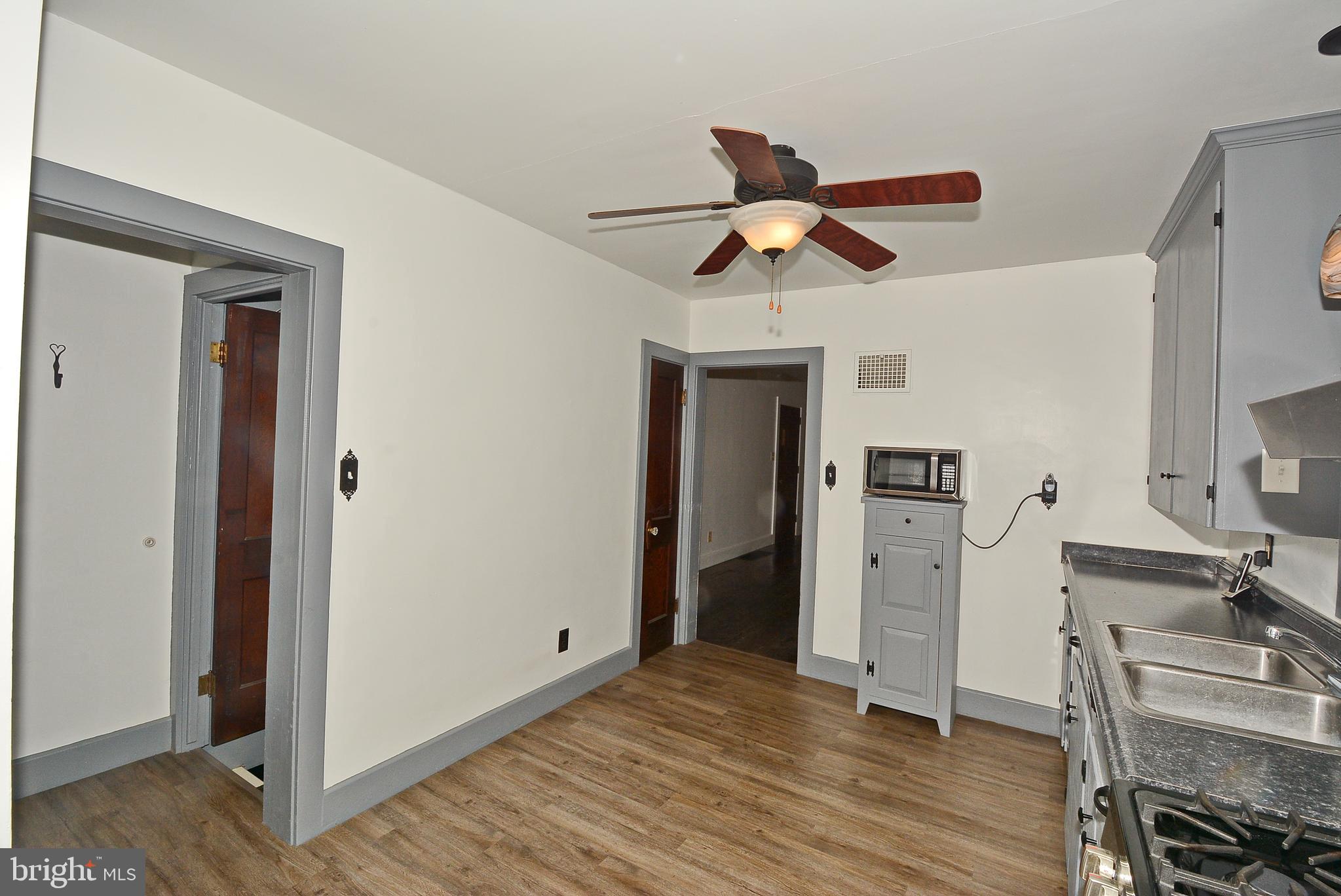 EAST WALNUT STREET - Residential