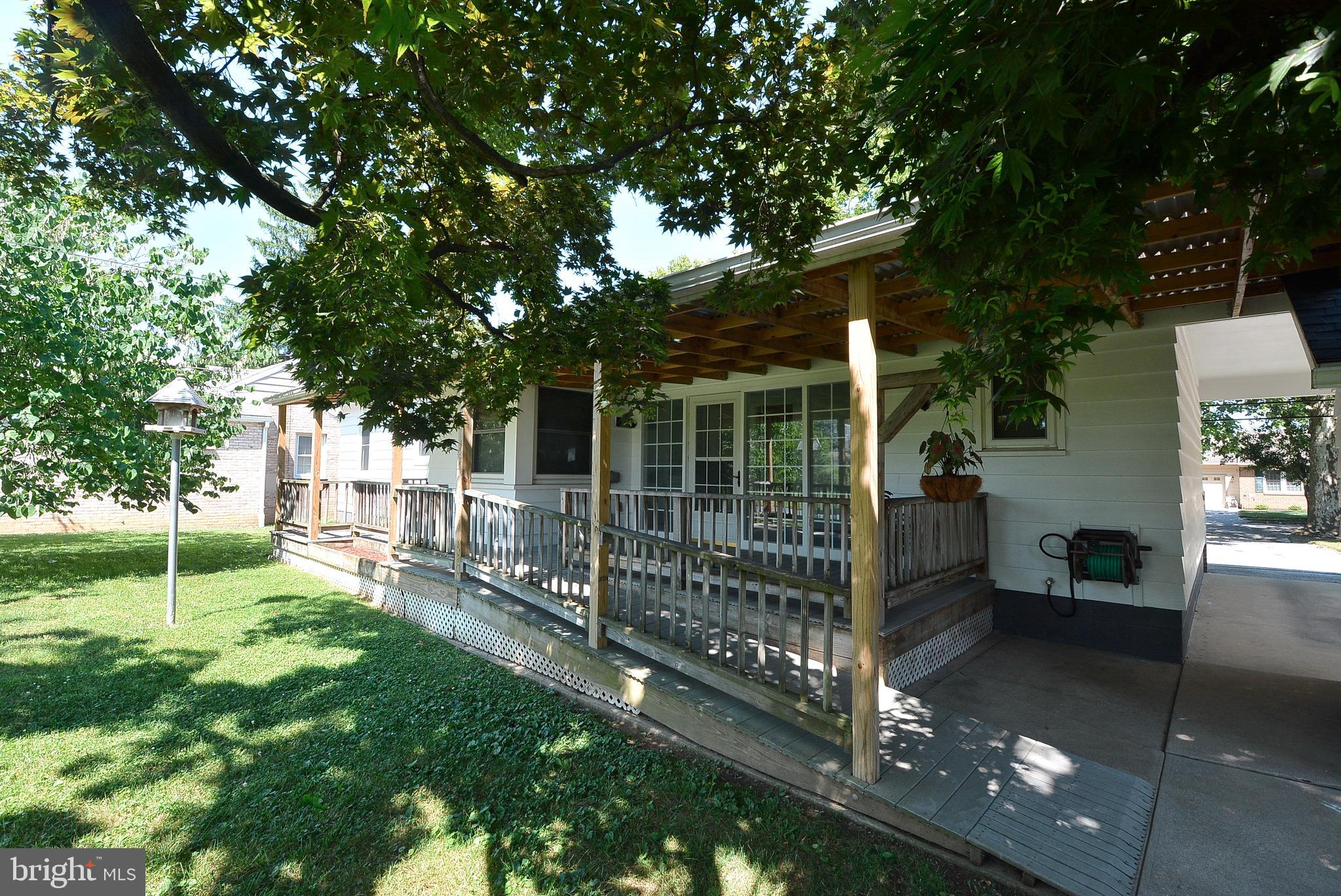 EAST WALNUT STREET - Residential
