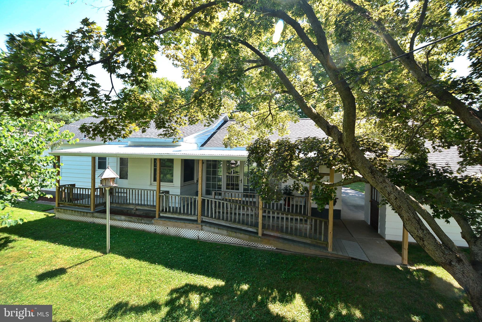 EAST WALNUT STREET - Residential