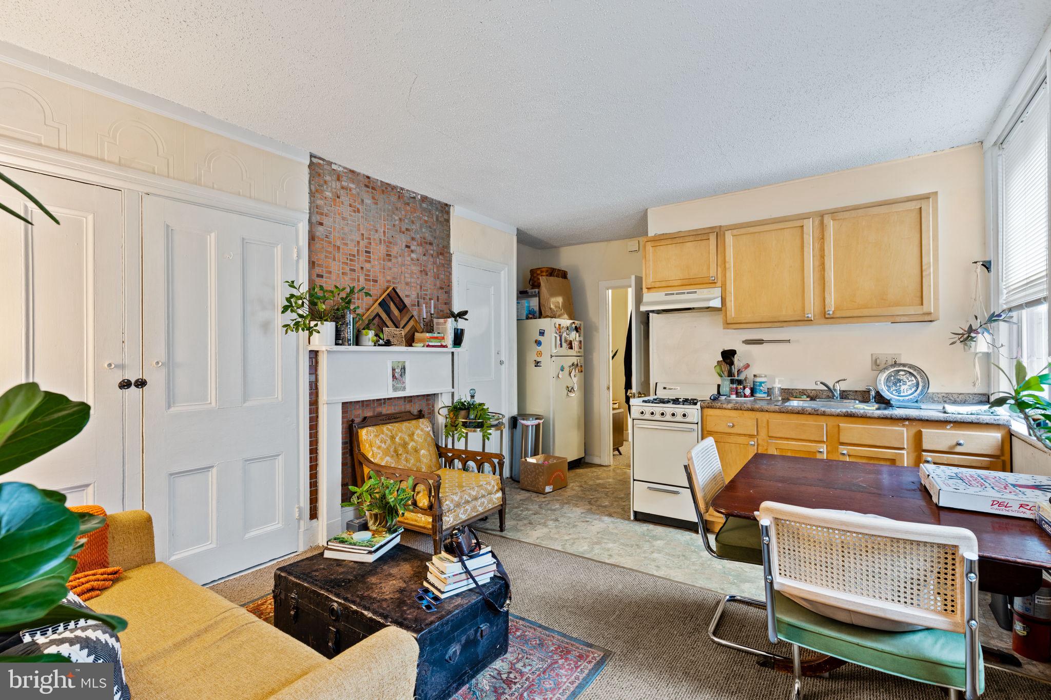 NORTHERN LIBERTIES - Commercial Sale