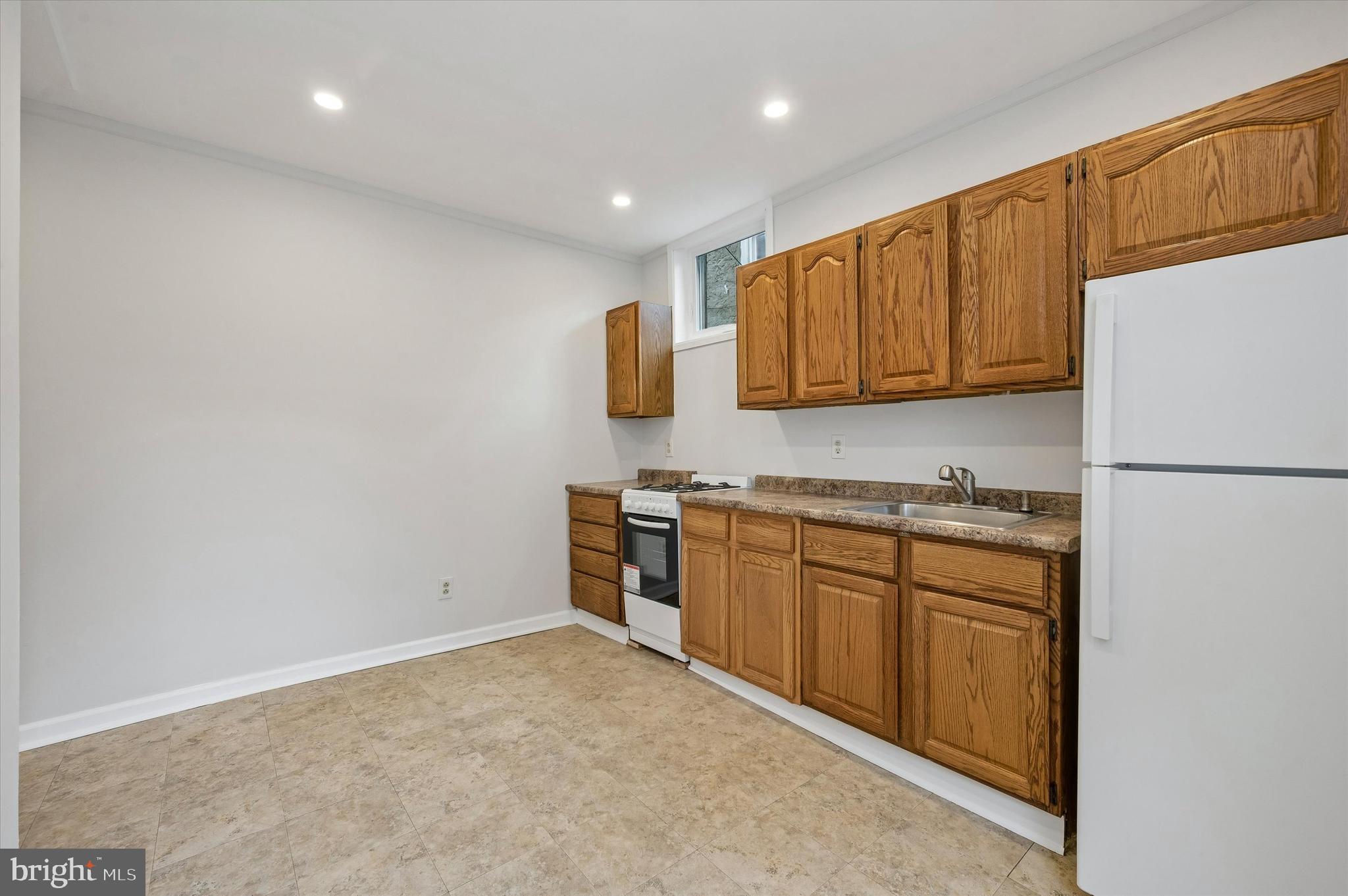 NORTHERN LIBERTIES - Commercial Sale