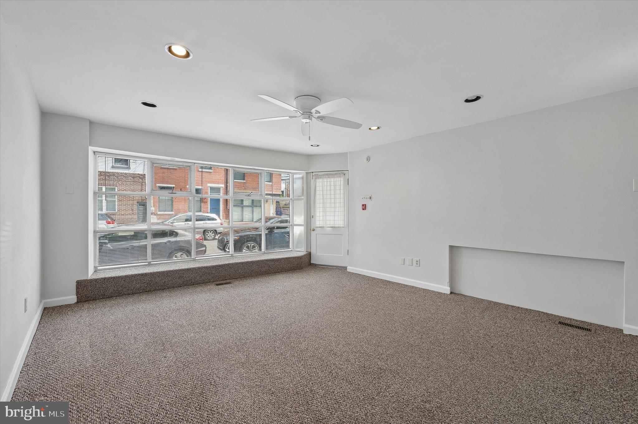 NORTHERN LIBERTIES - Commercial Sale