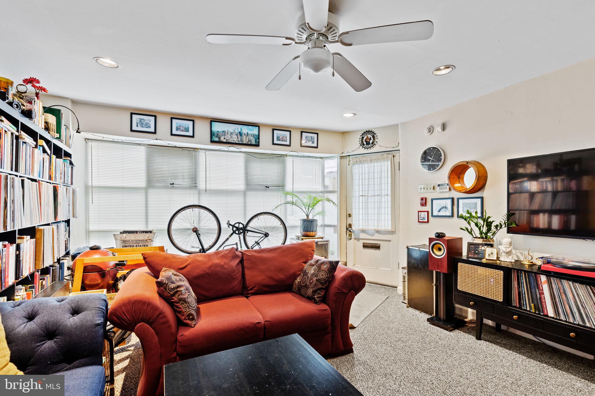 NORTHERN LIBERTIES - Commercial Sale