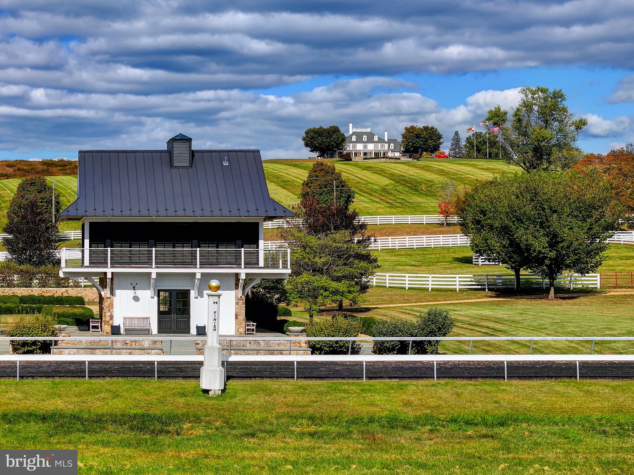 WORTHINGTON VALLEY - Residential