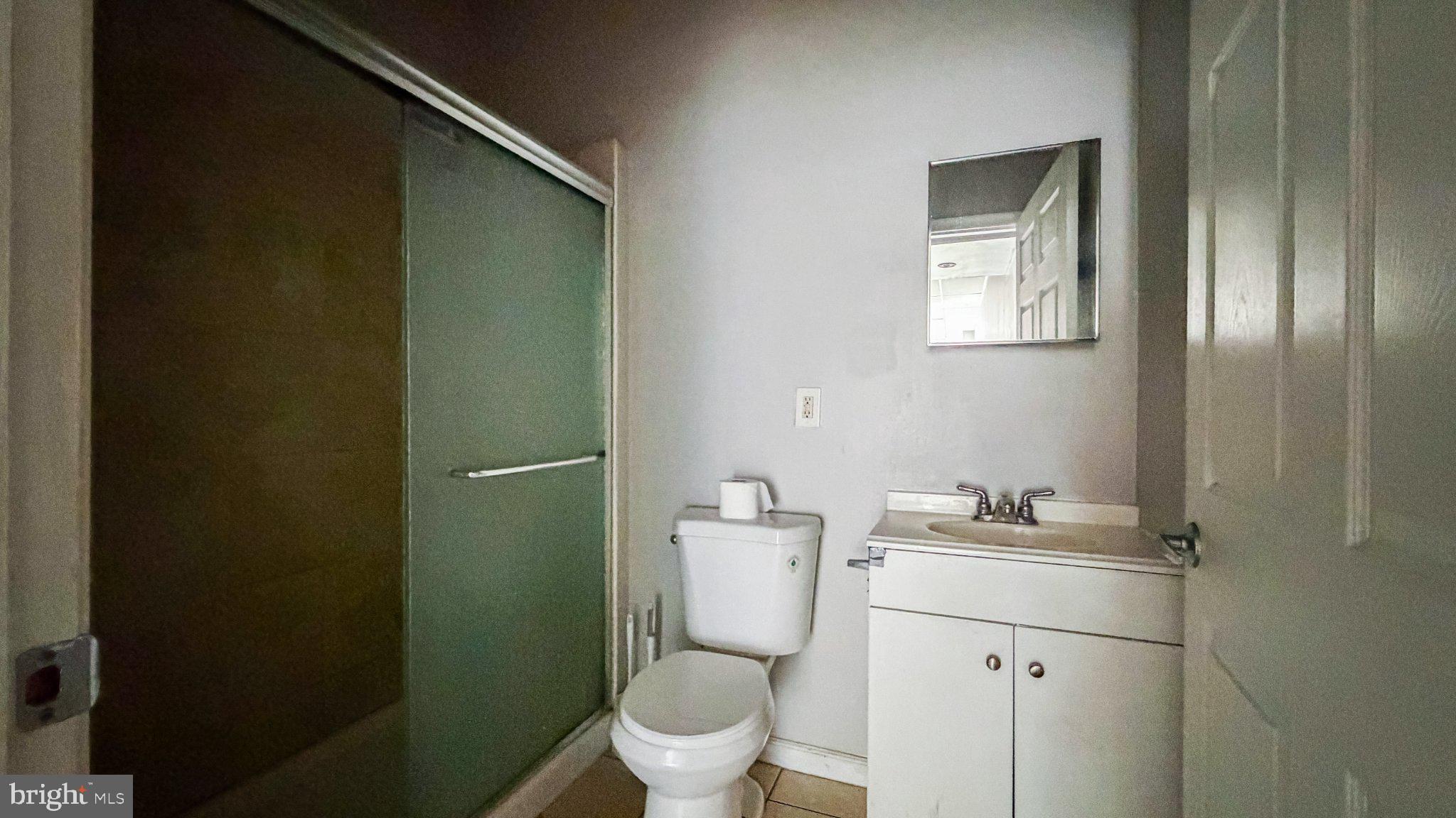 PHILADELPHIA (SOUTH) - Commercial Sale