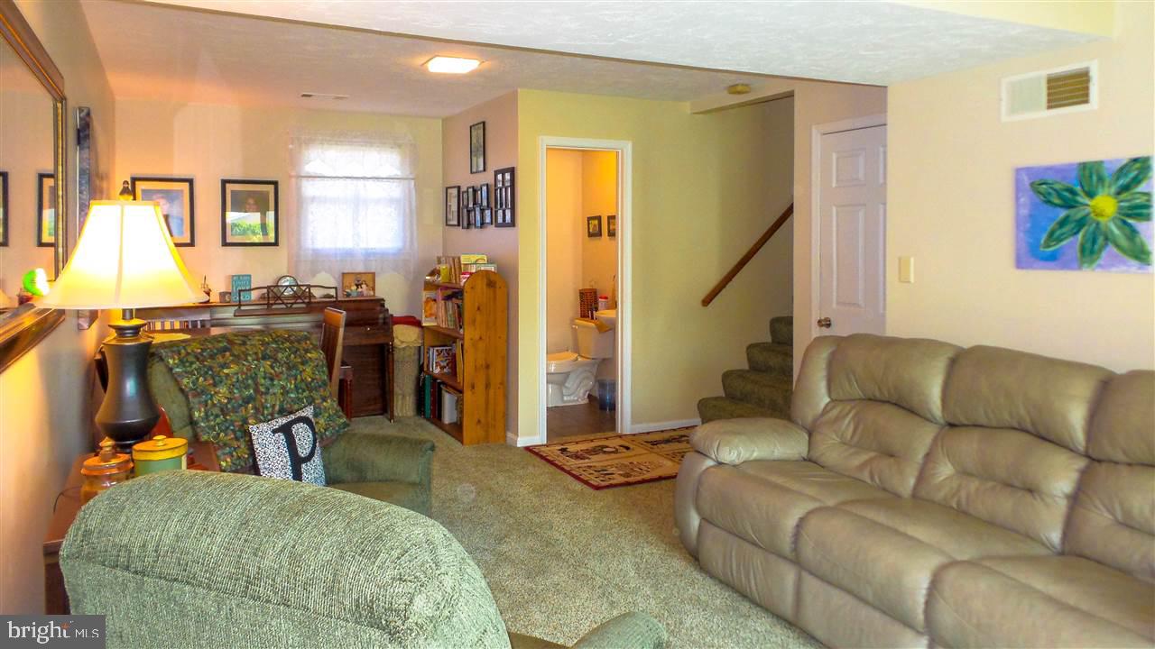 QUAIL HEIGHTS - Residential
