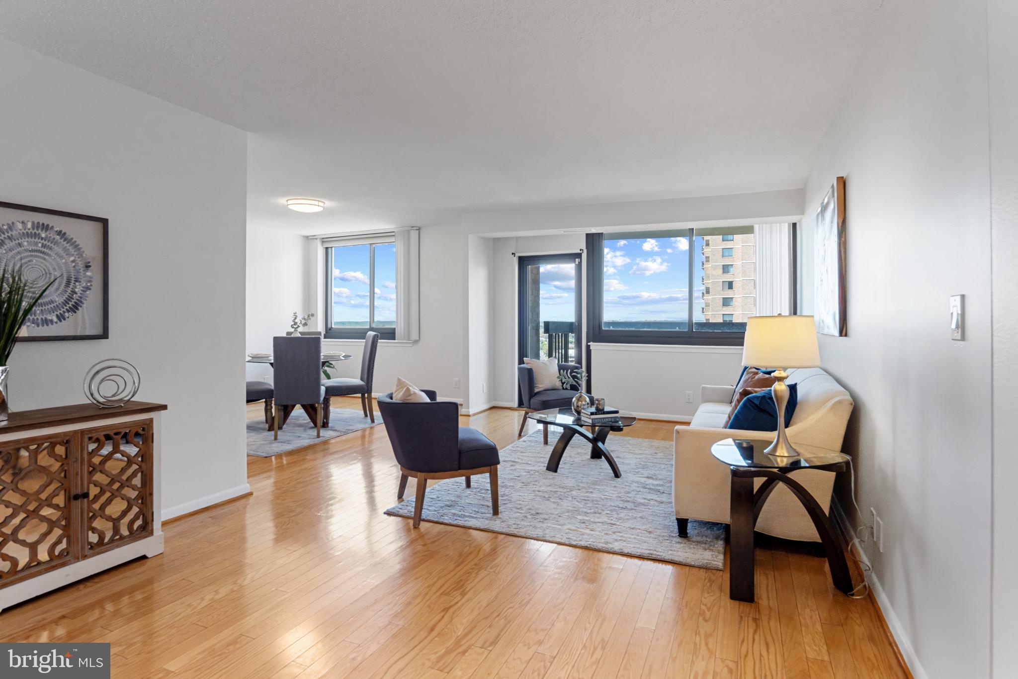 SKYLINE SQUARE CONDO - Residential
