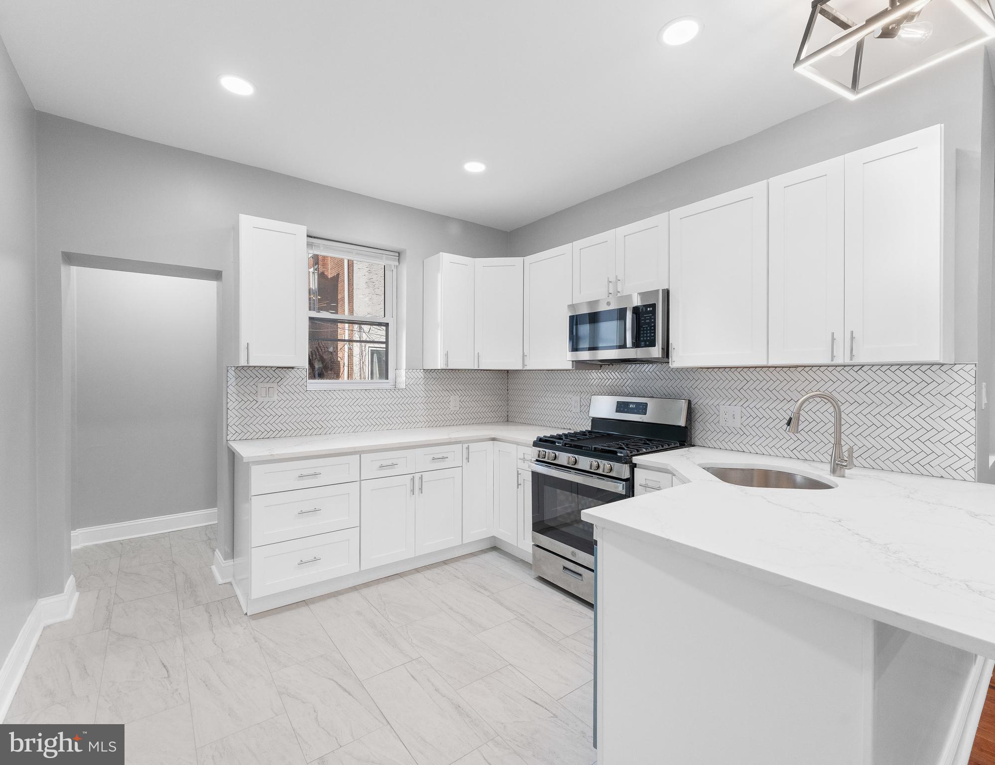 COBBS CREEK - Residential