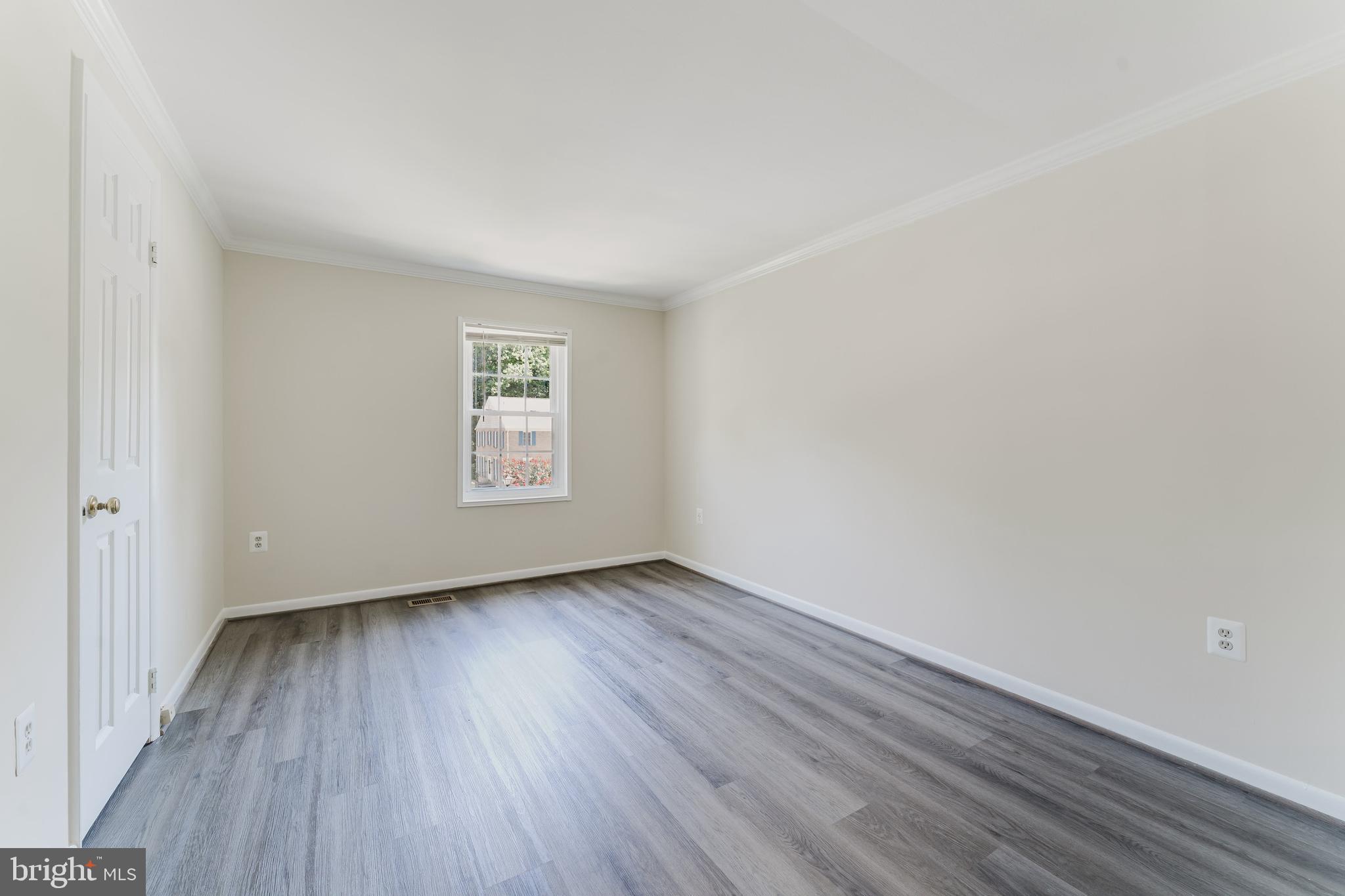CARDINAL GLEN - Residential