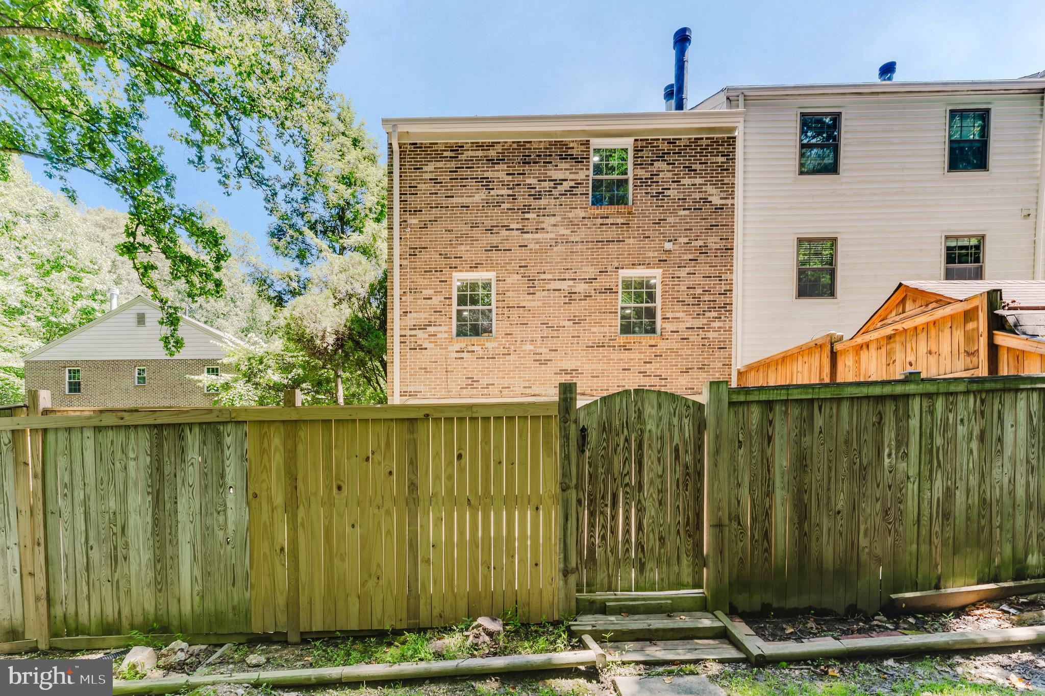 CARDINAL GLEN - Residential