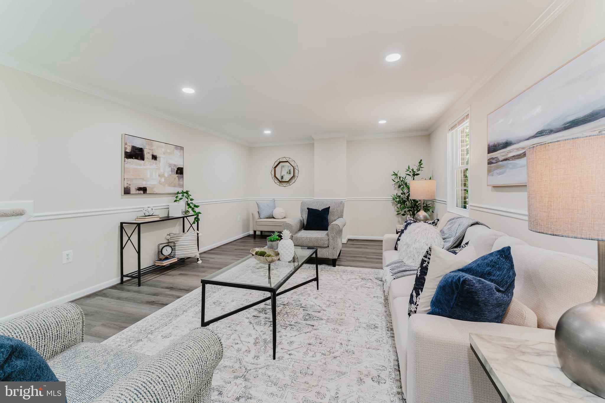CARDINAL GLEN - Residential