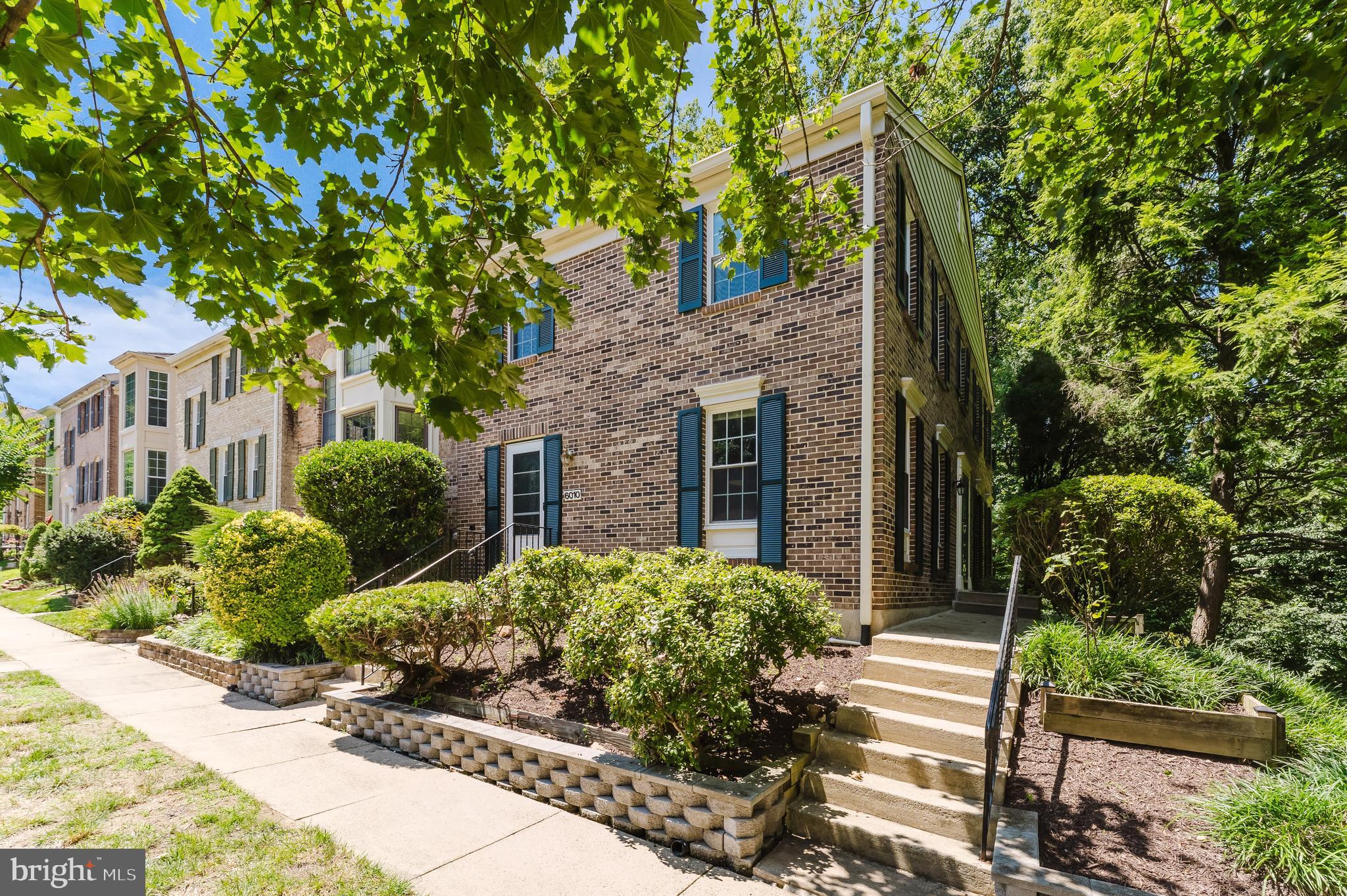 CARDINAL GLEN - Residential