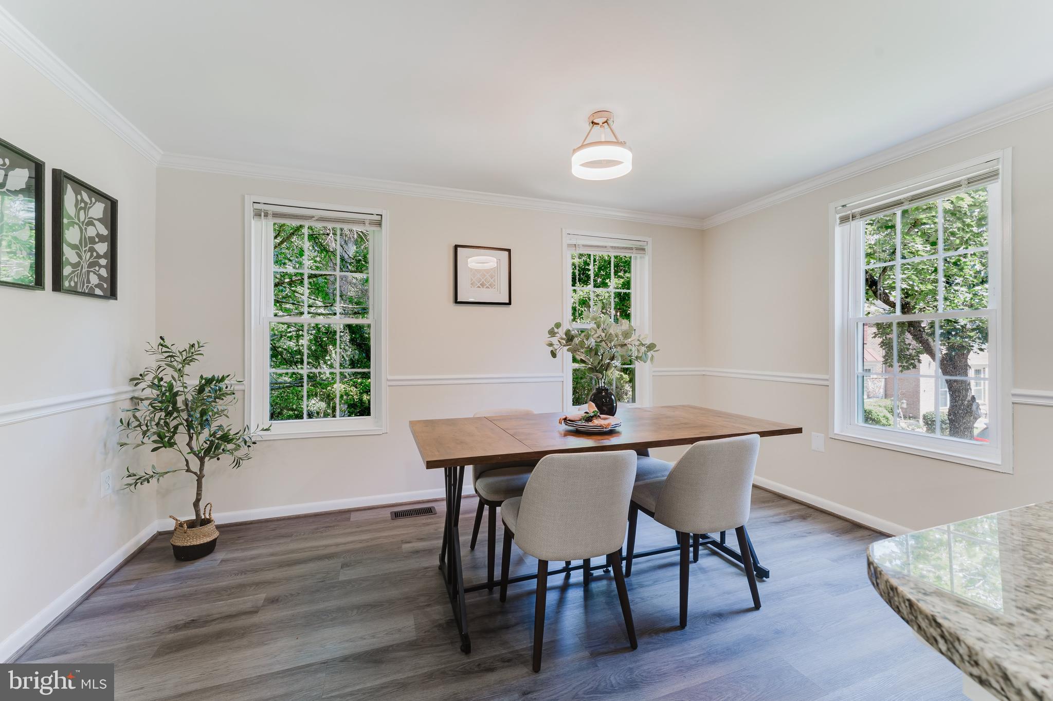 CARDINAL GLEN - Residential