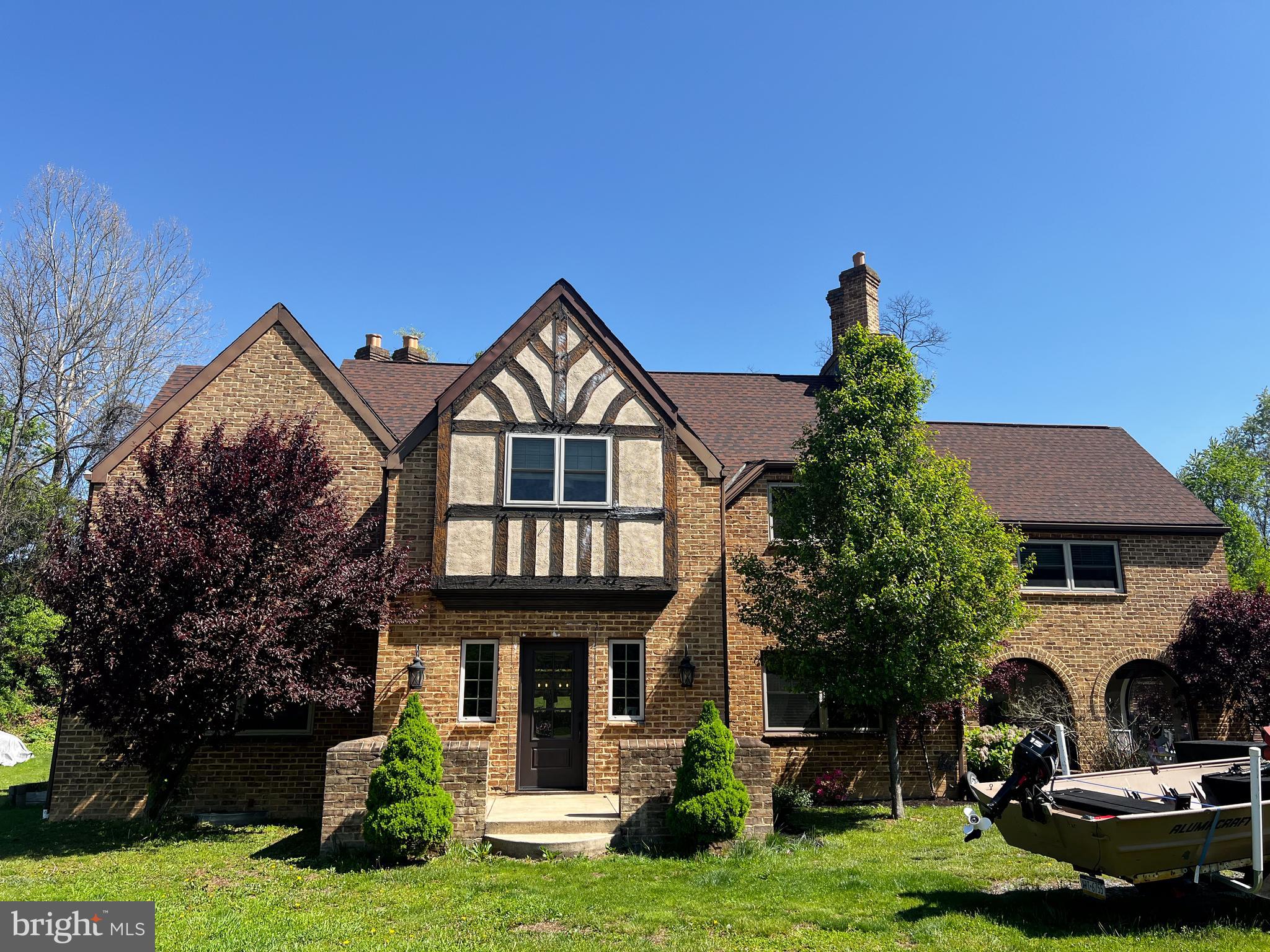 Step into your own castle-inspired oasis! This grand three-bedroom, two-bath mansion, set on 1.82 acres, is a masterpiece of luxury. The expansive primary suite boasts a spa-like bath with a soaking tub, walk-in shower, and a custom stone accent wall upstairs. Every inch of the home has been meticulously remodeled—think soaring vaulted ceilings in the great room with stone fireplace, a sun-drenched solarium, and a formal dining room adorned with crown molding, large pillars and wainscoting. There is truly too much to mention in this description. The finished basement offers even more space—a family room, plus two extra bedrooms. Outside, a four-car garage with solar panels and a serene patio with a gazebo, complete the picture. All this in a truly unique location. Don’t miss this once-in-a-lifetime opportunity!