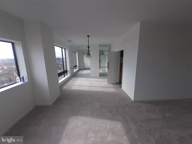 HARBOR COURT CONDOMINIUMS - Residential