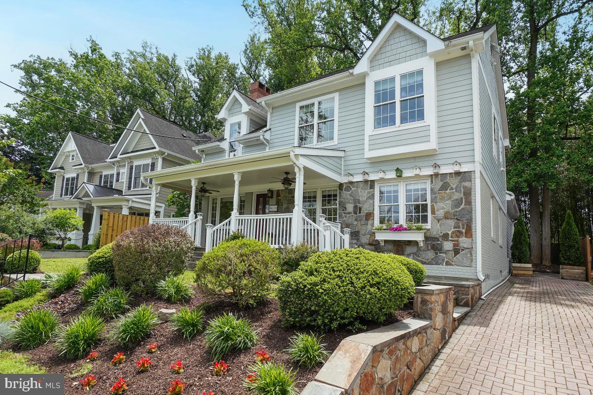 HILLMEAD - Residential