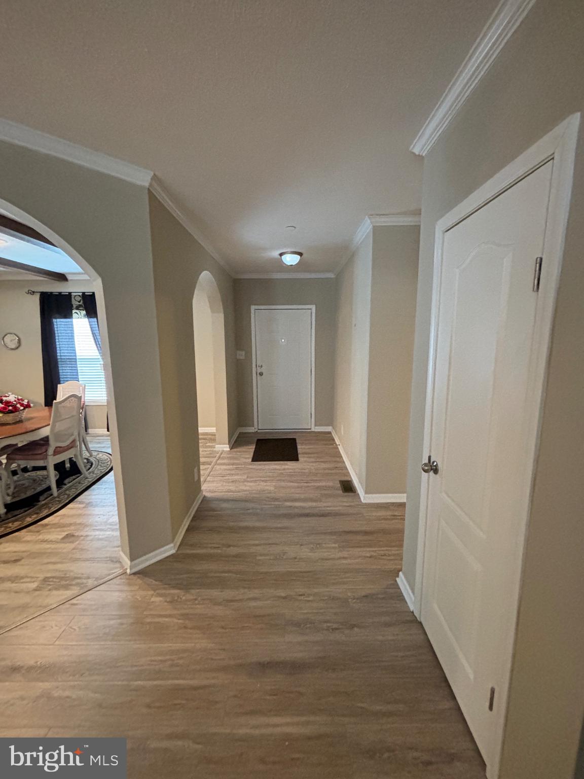 MIDDLE RIVER - Residential