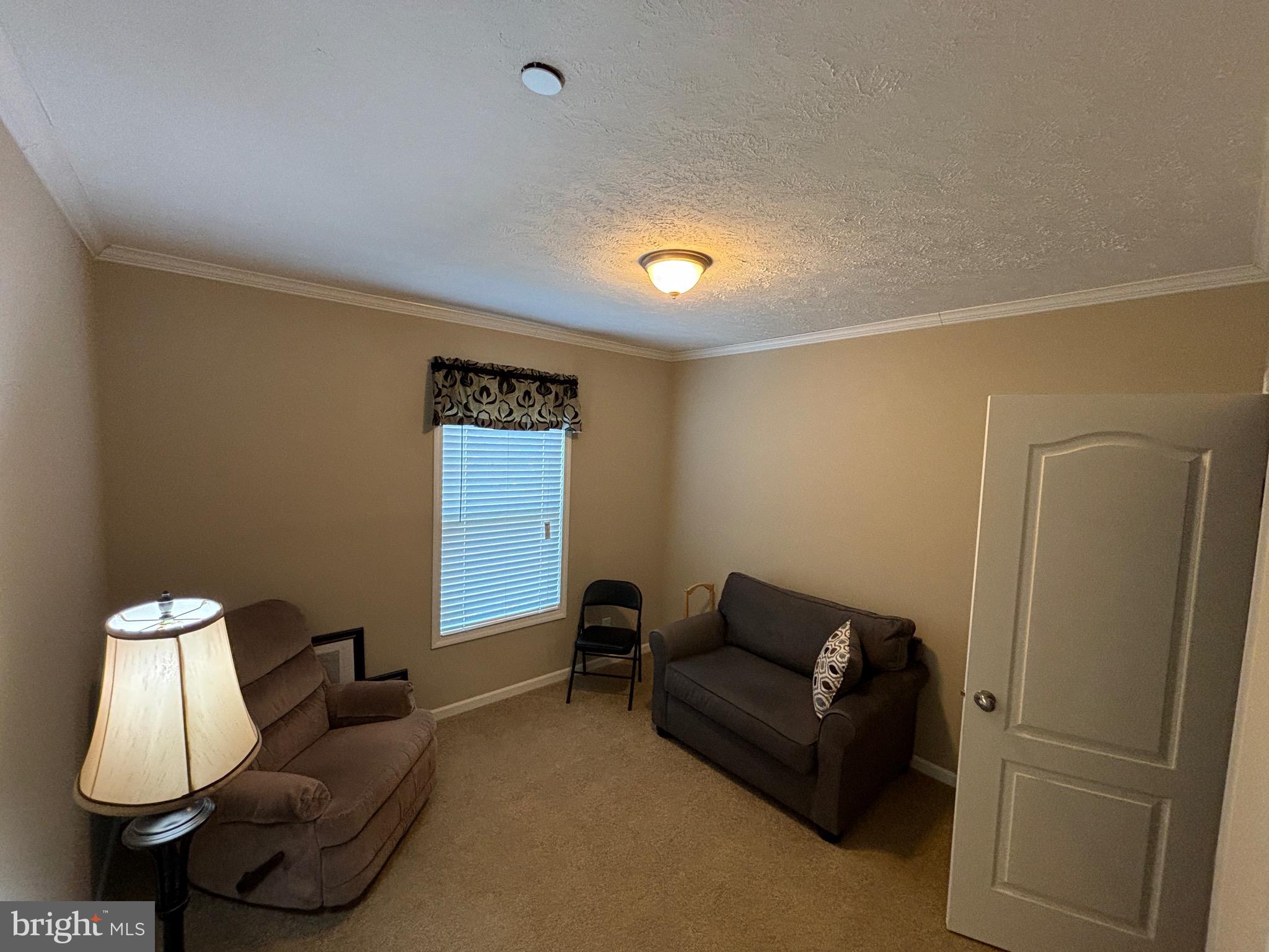 MIDDLE RIVER - Residential