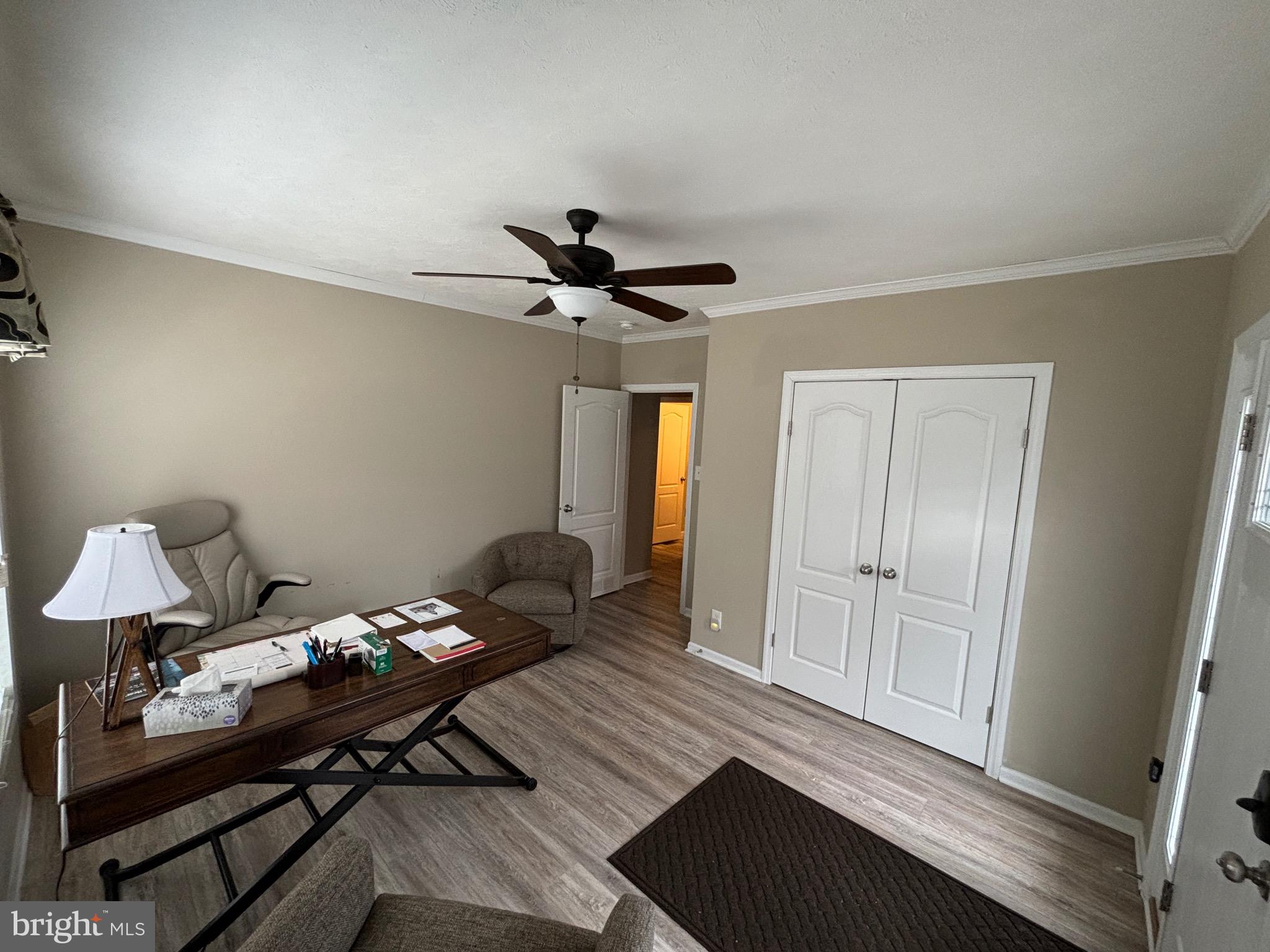 MIDDLE RIVER - Residential