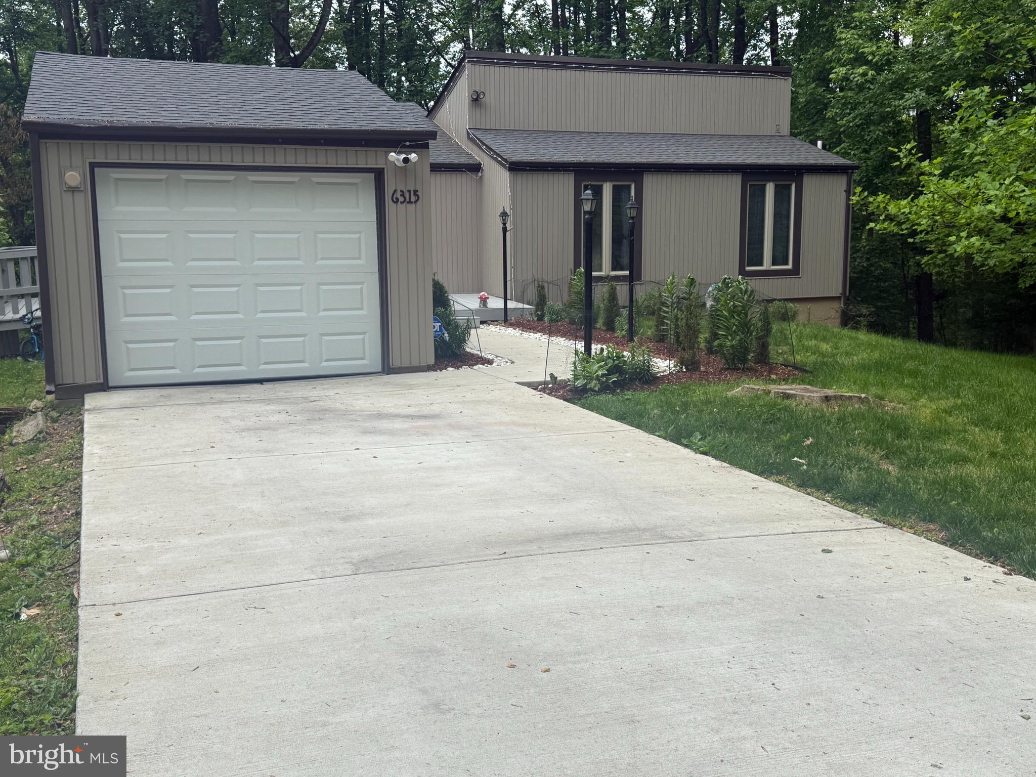 VILLAGE OF OWEN BROWN - Residential