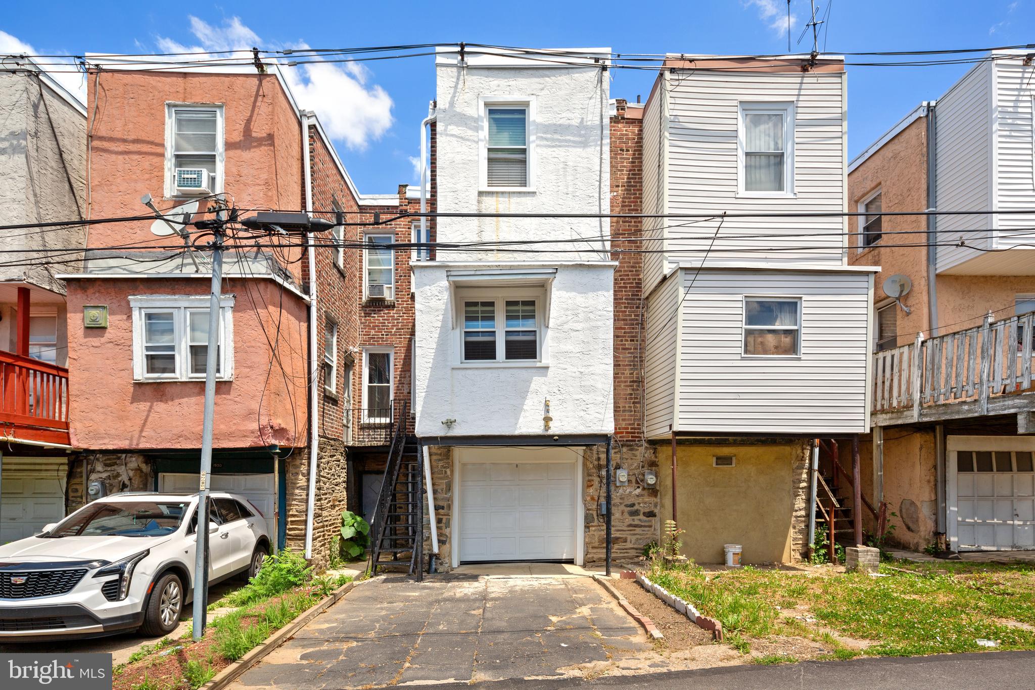 WEST OAK LANE - Residential