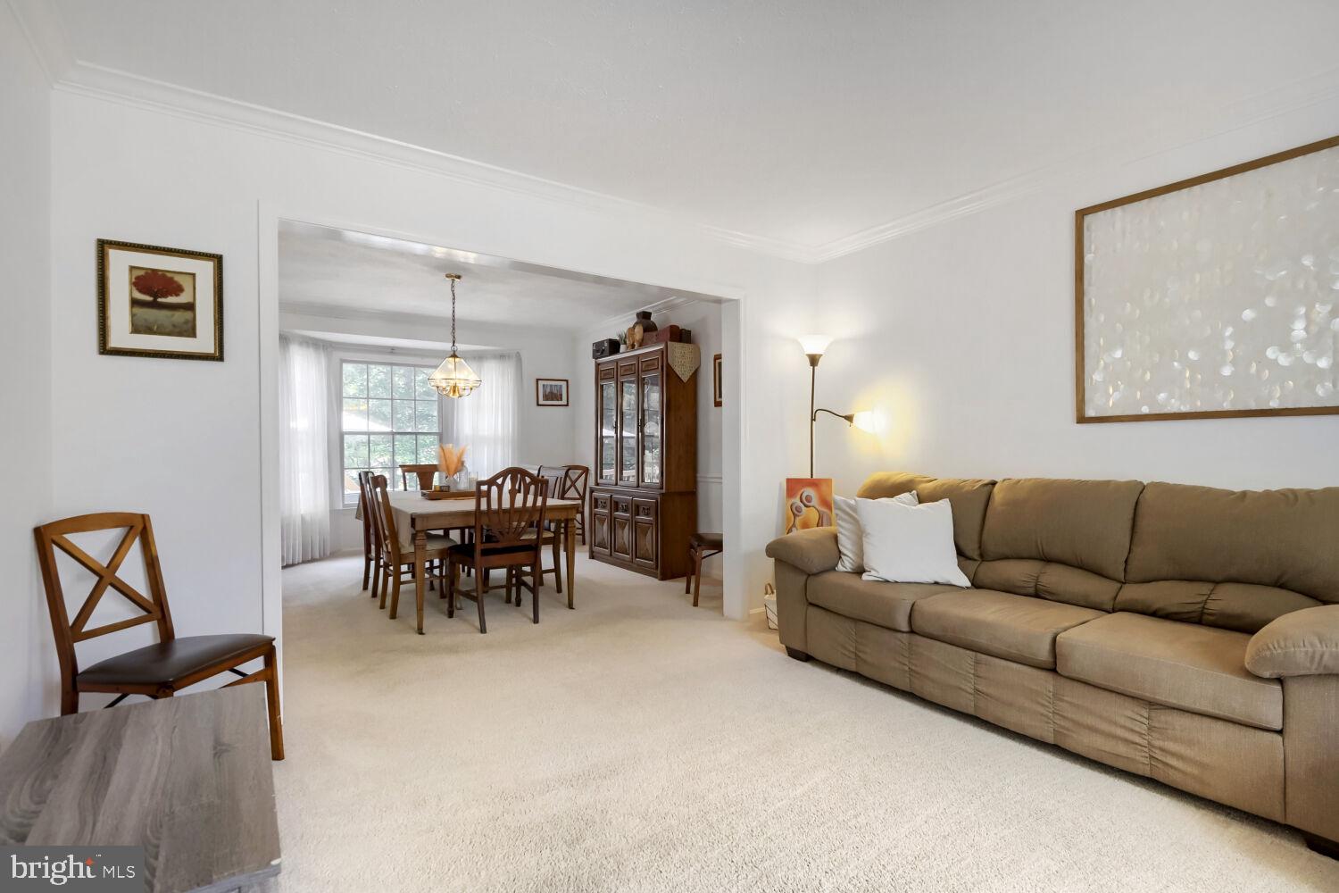 WOODLAND RUN - Residential