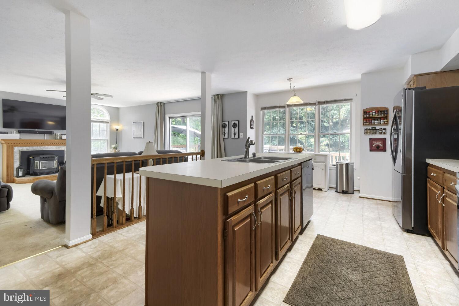 WOODLAND RUN - Residential