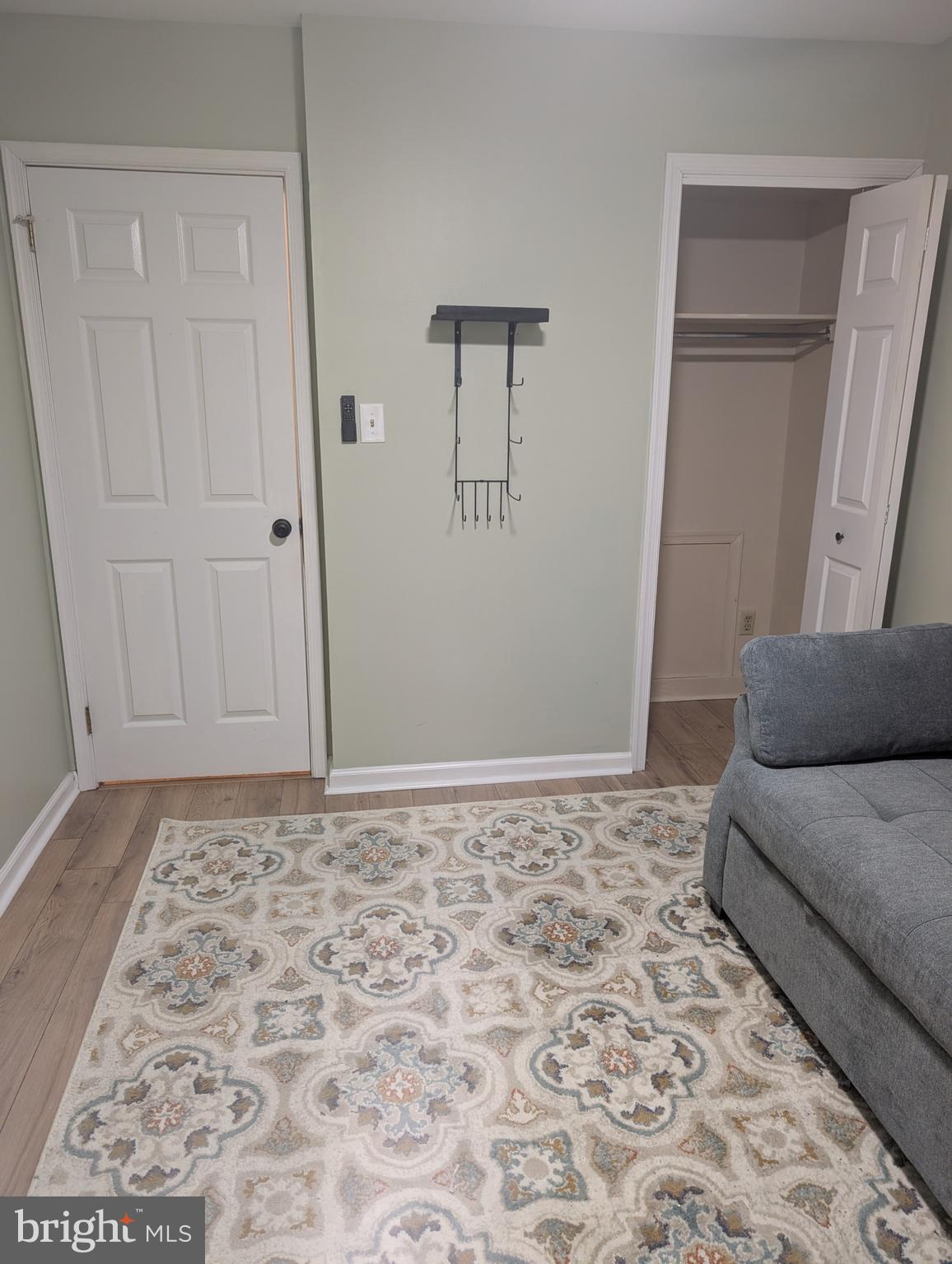 PICKERING POINTE - Residential
