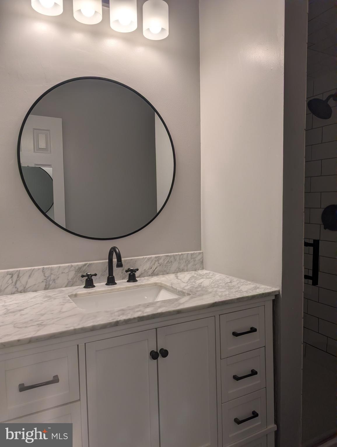 PICKERING POINTE - Residential