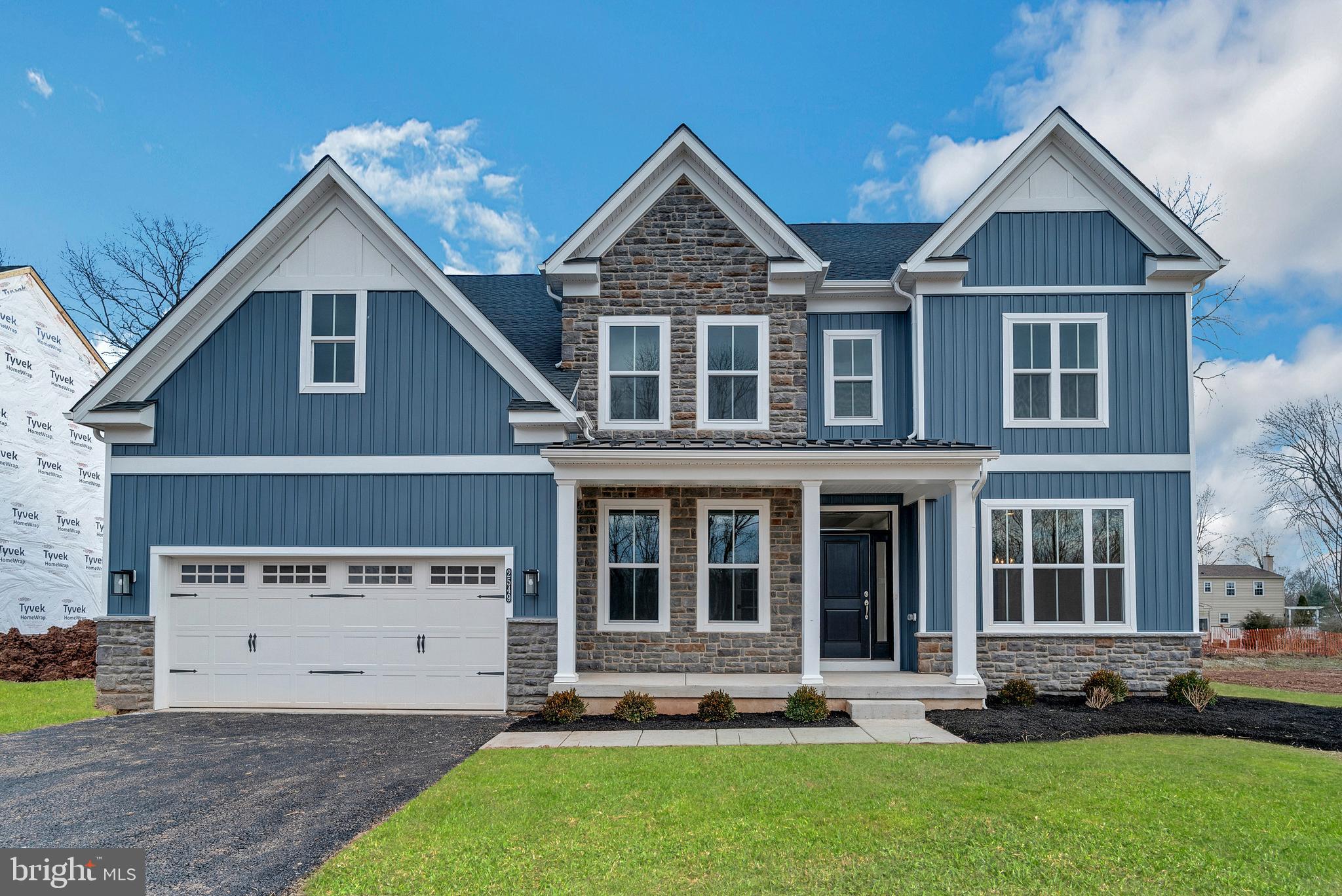 LAUREL CROSSING - Residential