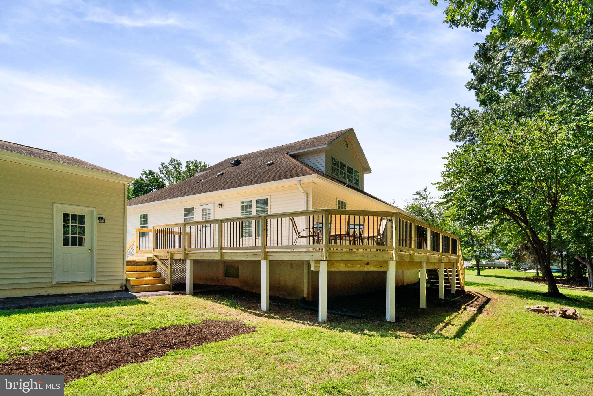 BLUE WATER - Residential