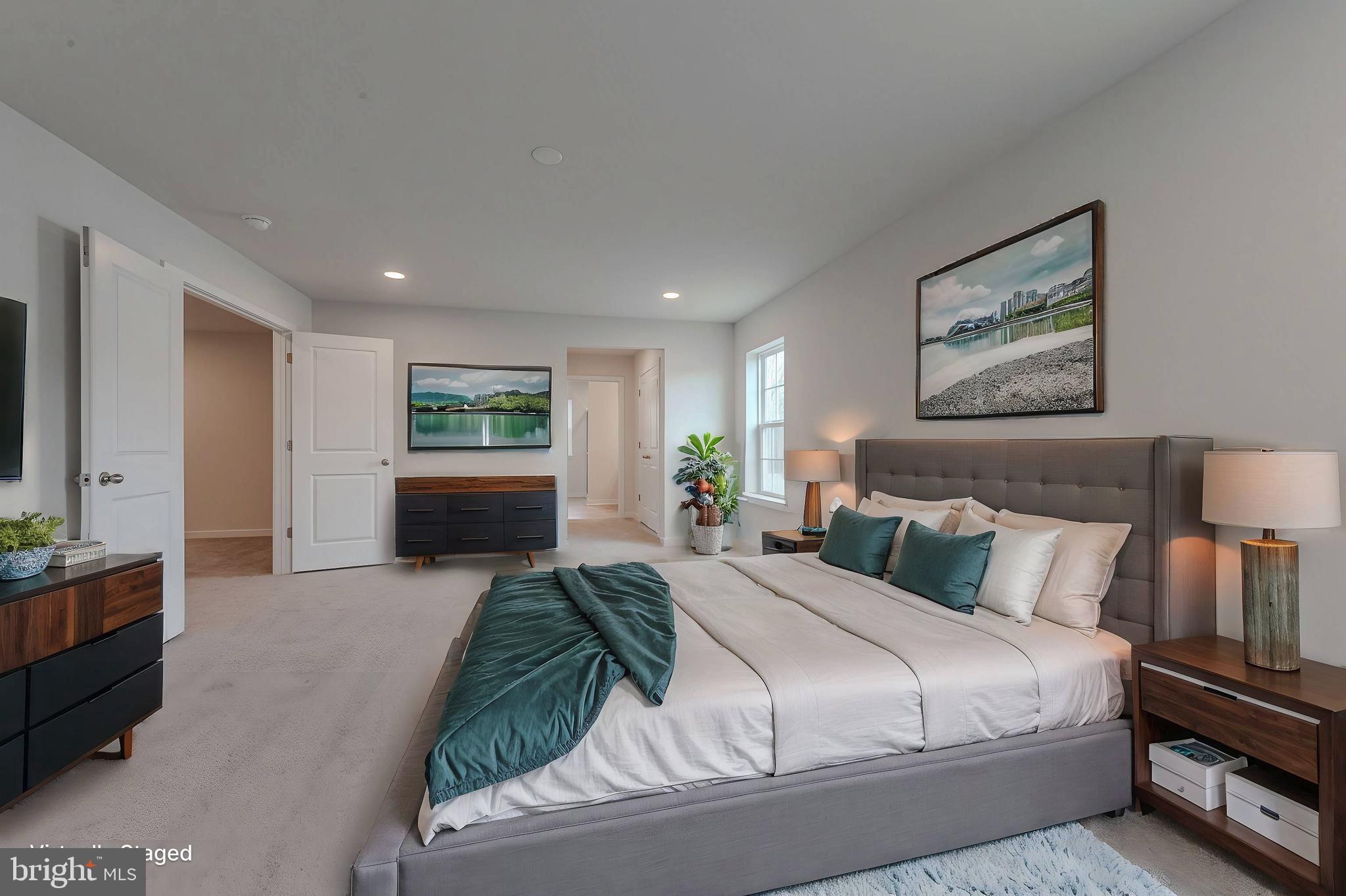 THE WOODS AT HIDDEN CREEK - Residential