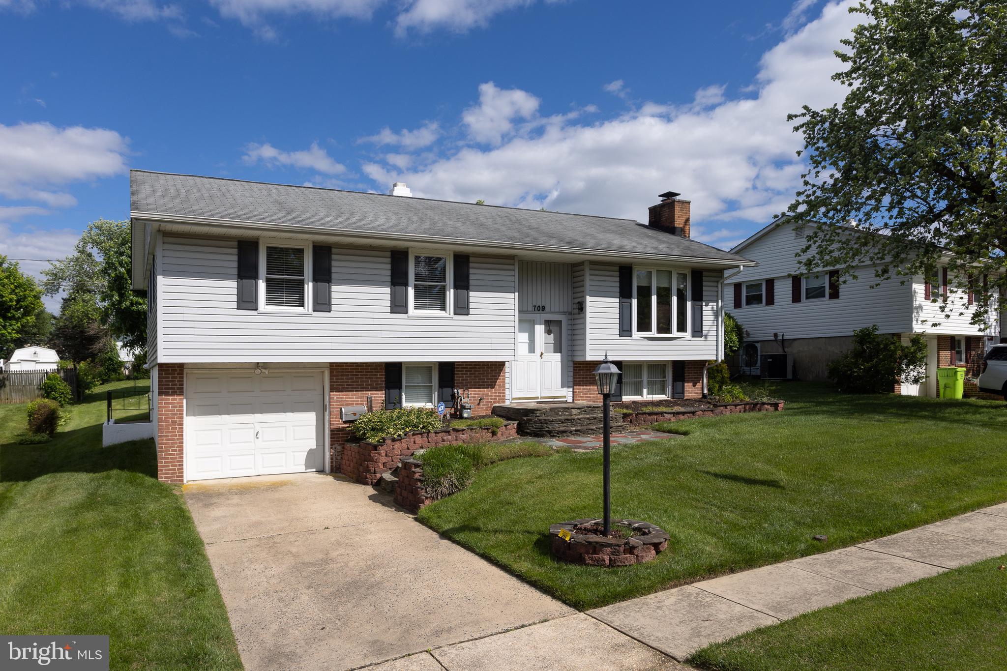 EDGEWOOD MEADOWS - Residential
