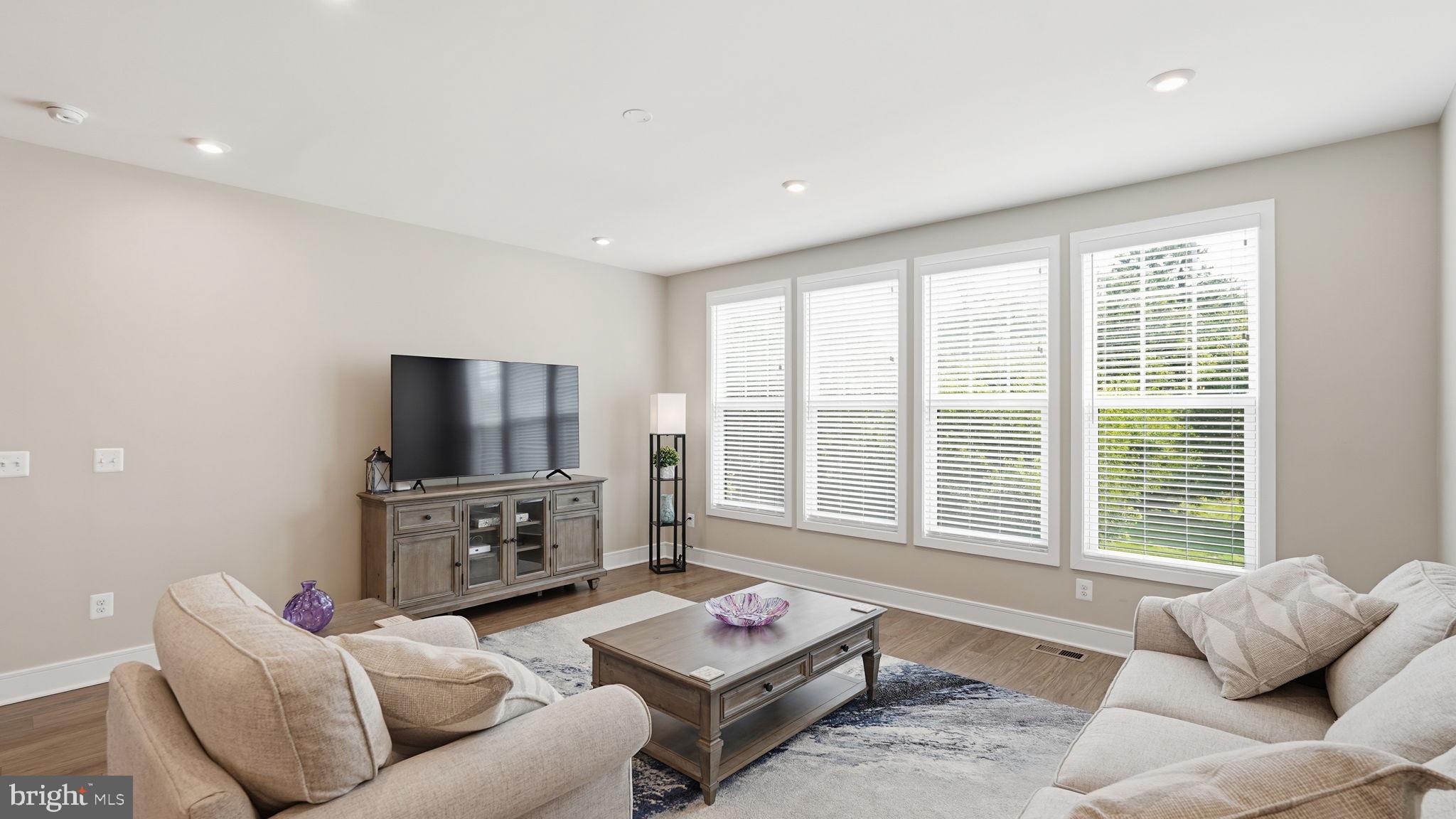 HERITAGE AT MARSHALL - Residential