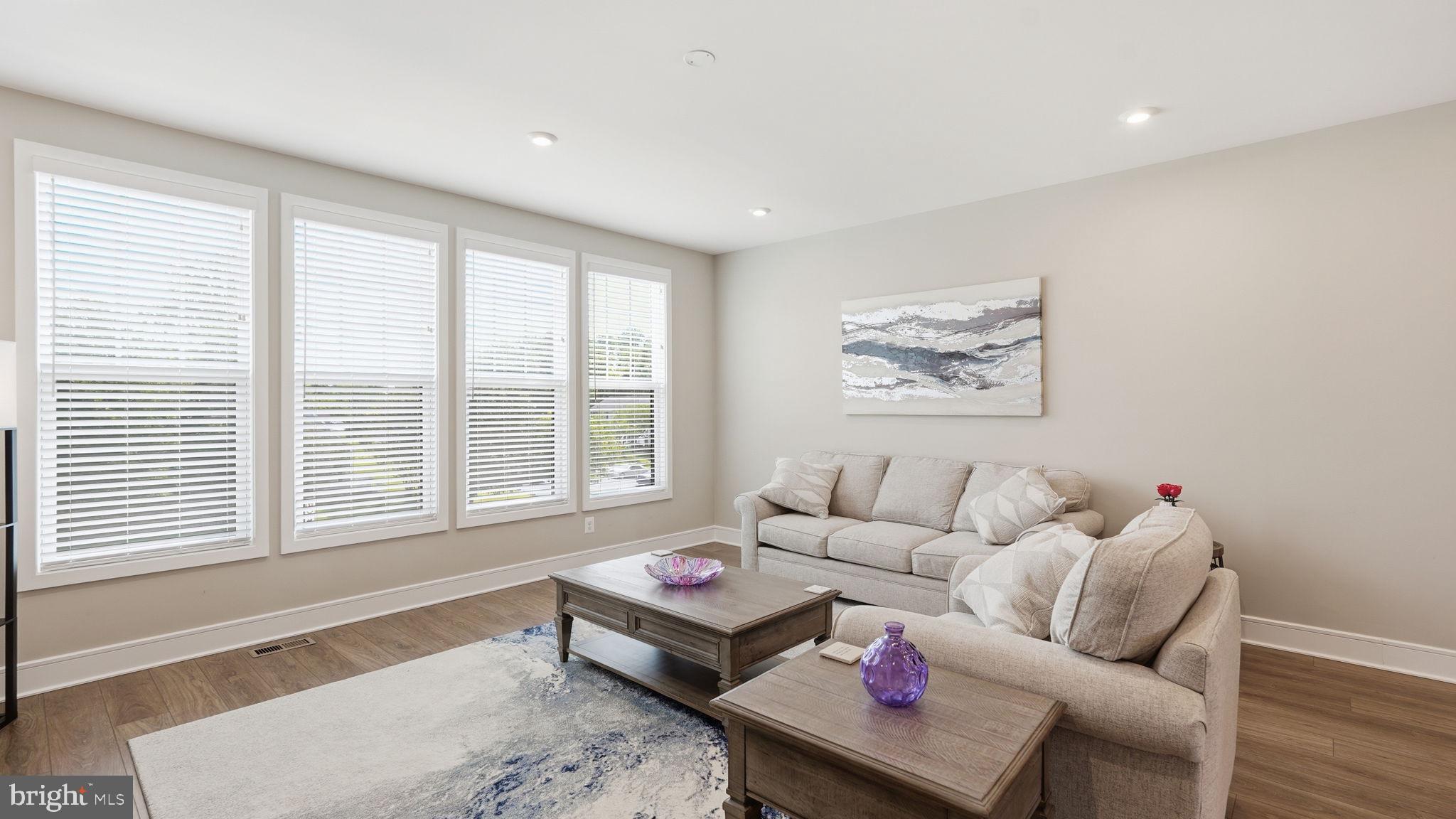 HERITAGE AT MARSHALL - Residential